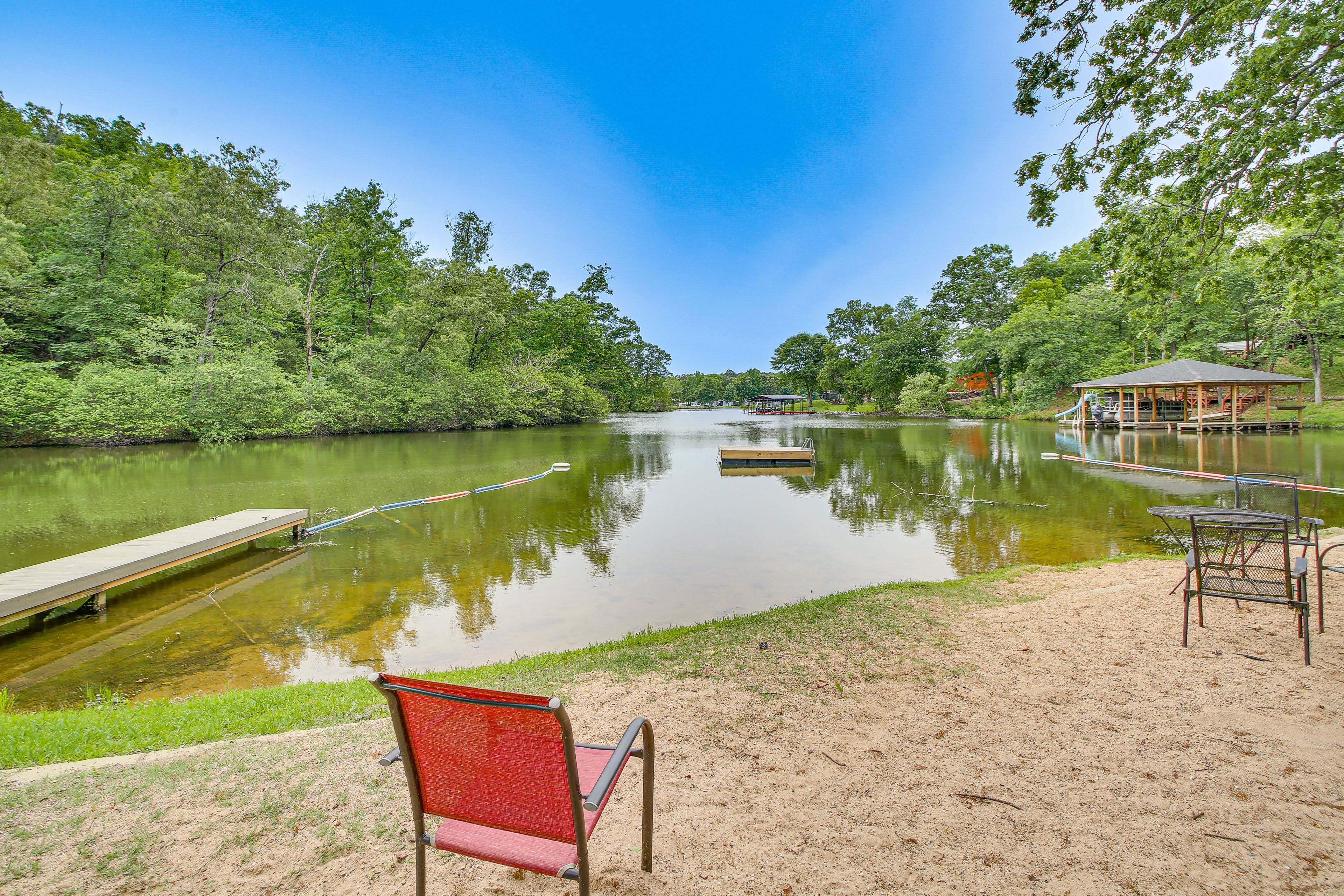 Shady Oak Trail Getaway | Community Amenities