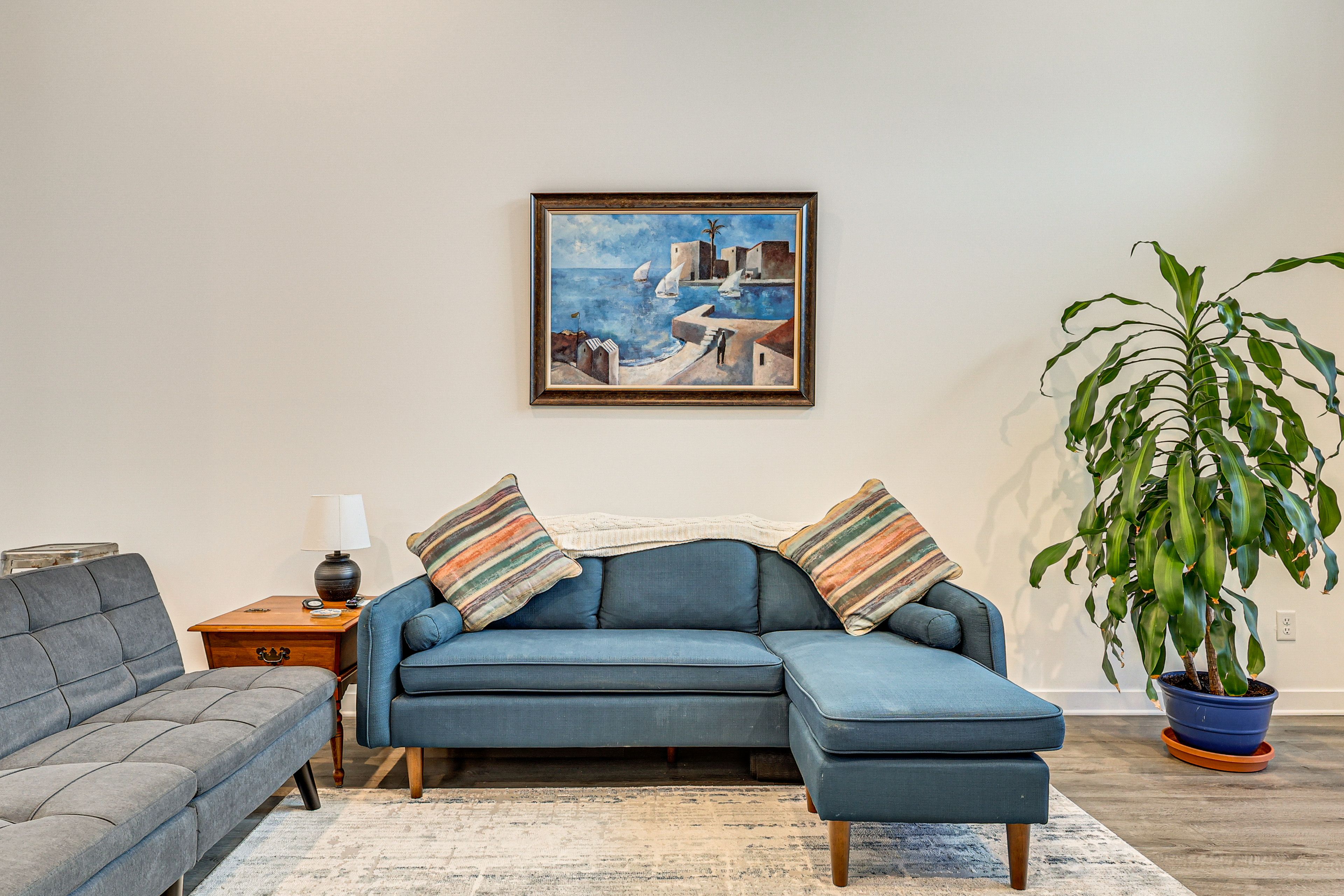 Living Room | 2nd Floor