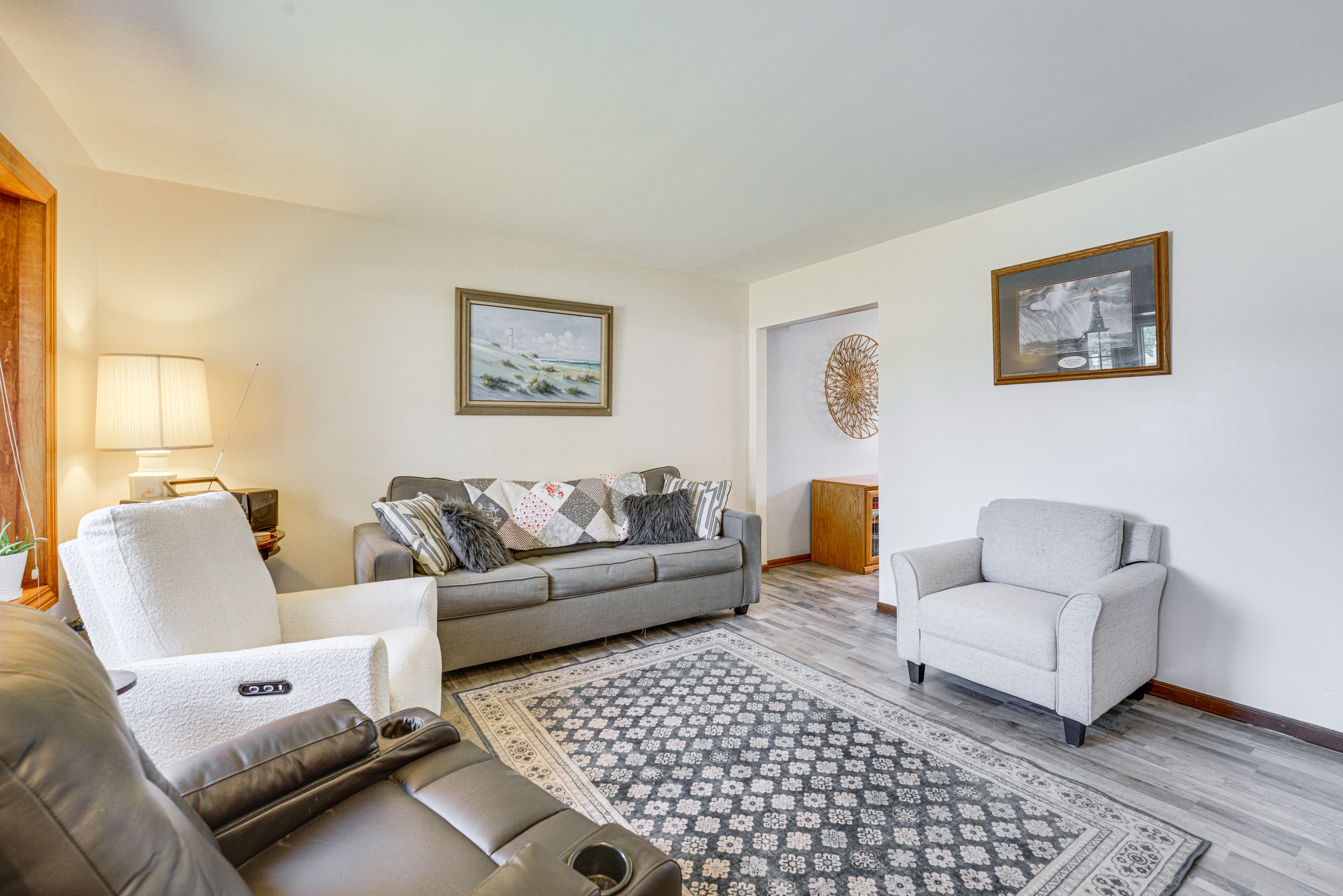Living Room | Sleeper Sofa