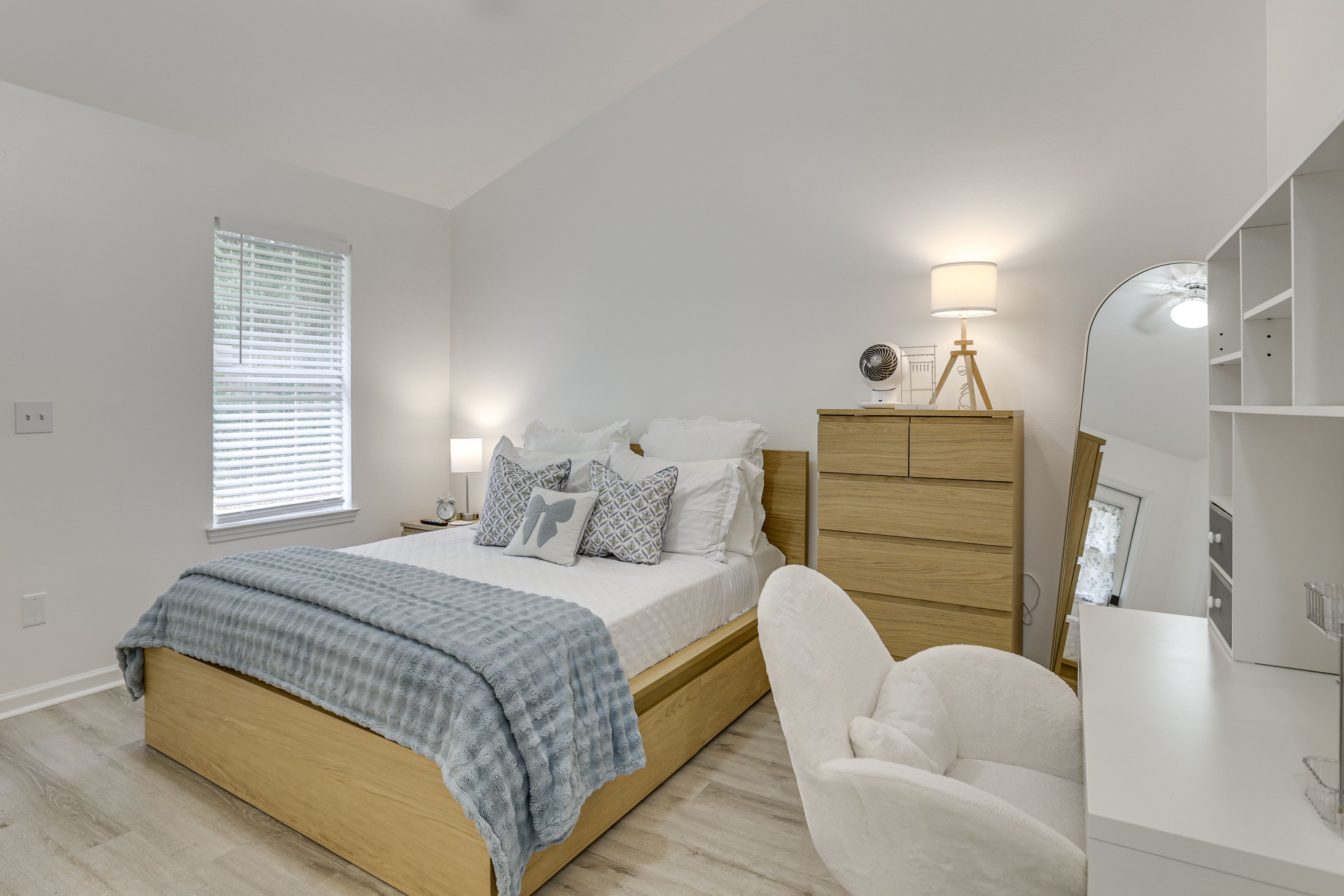 Bedroom 3 | Full Bed | 1st Floor