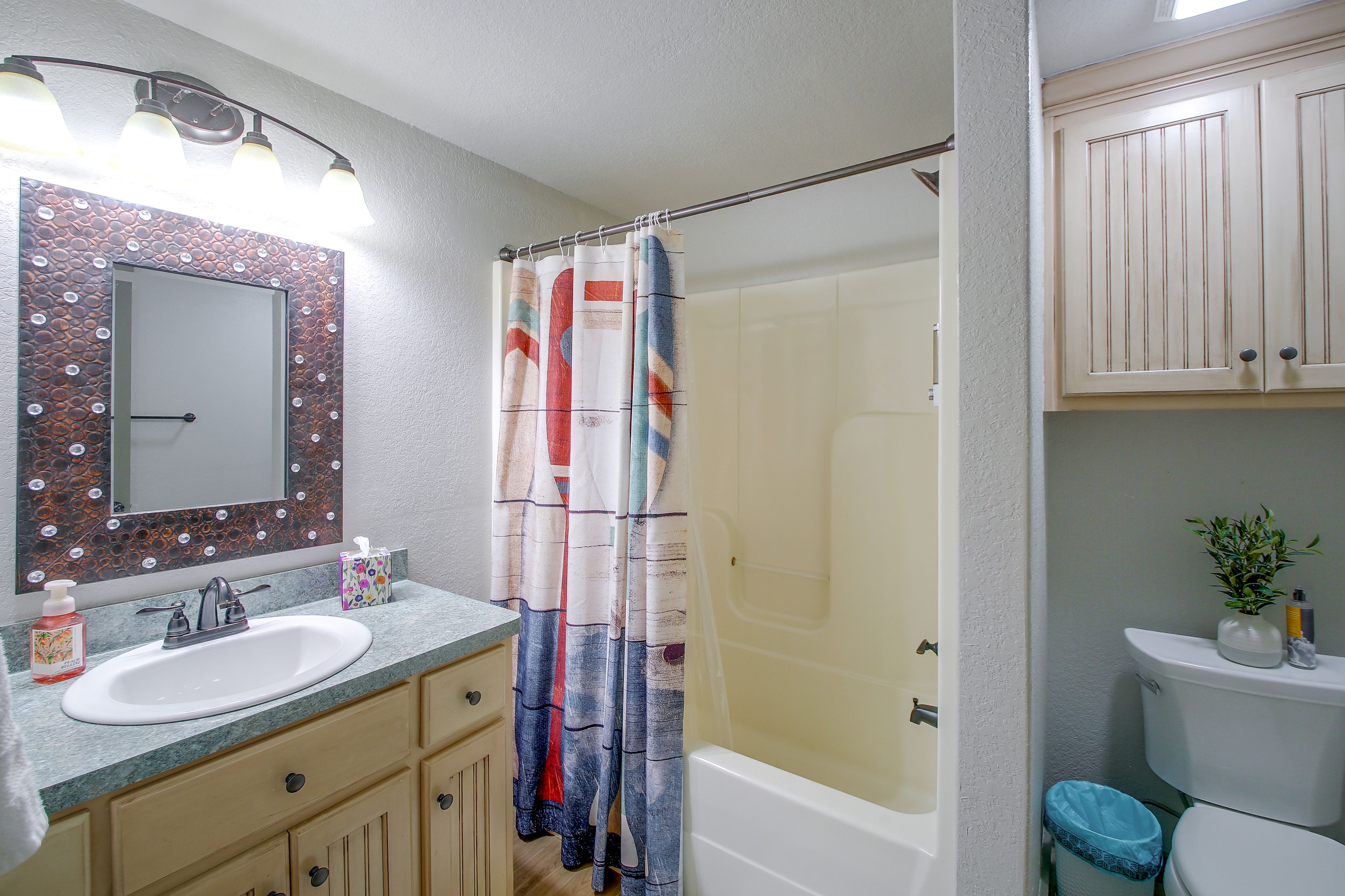 Bathroom | 1st Floor
