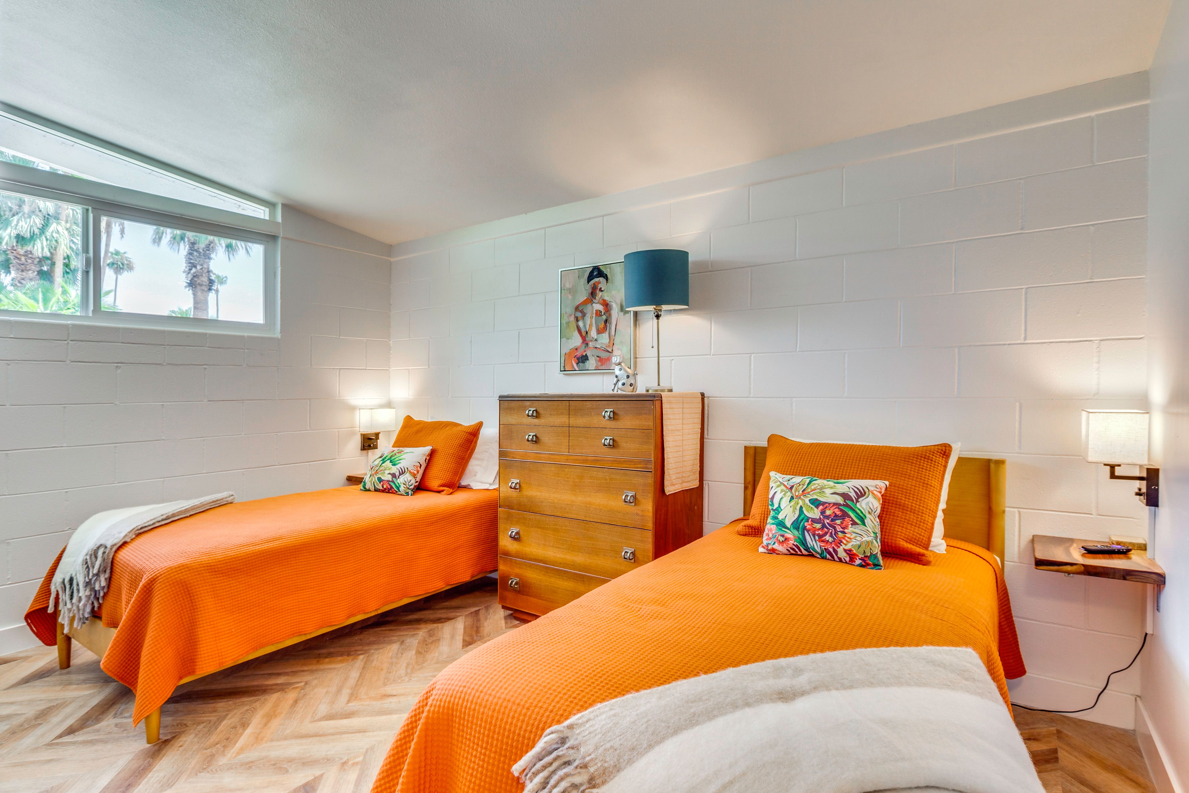 Bedroom 3 | 2 Twin Beds