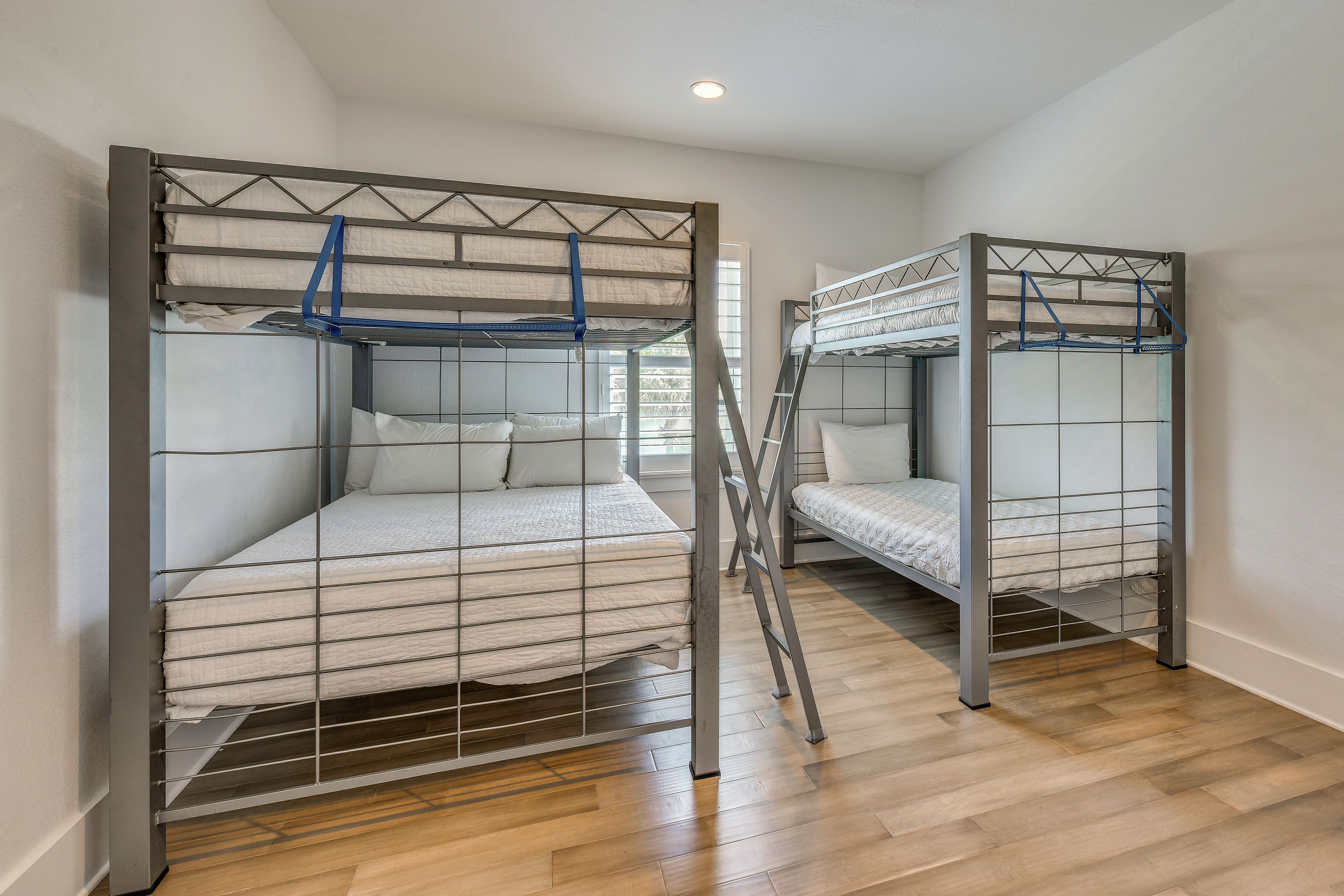 Bedroom 4 | Twin & Full Bunk Beds | 2nd Floor