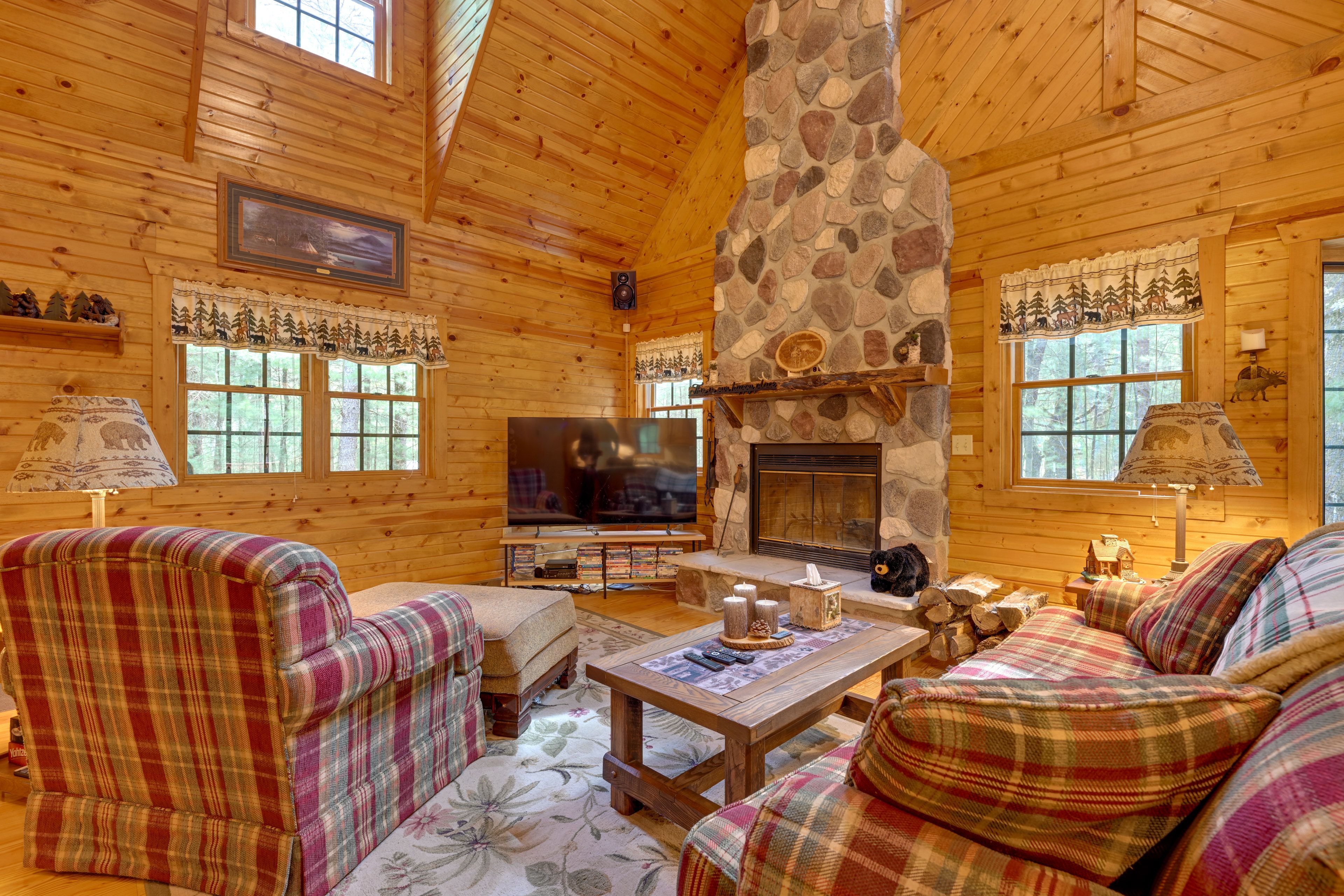 Living Room | Video Library | 1st Floor