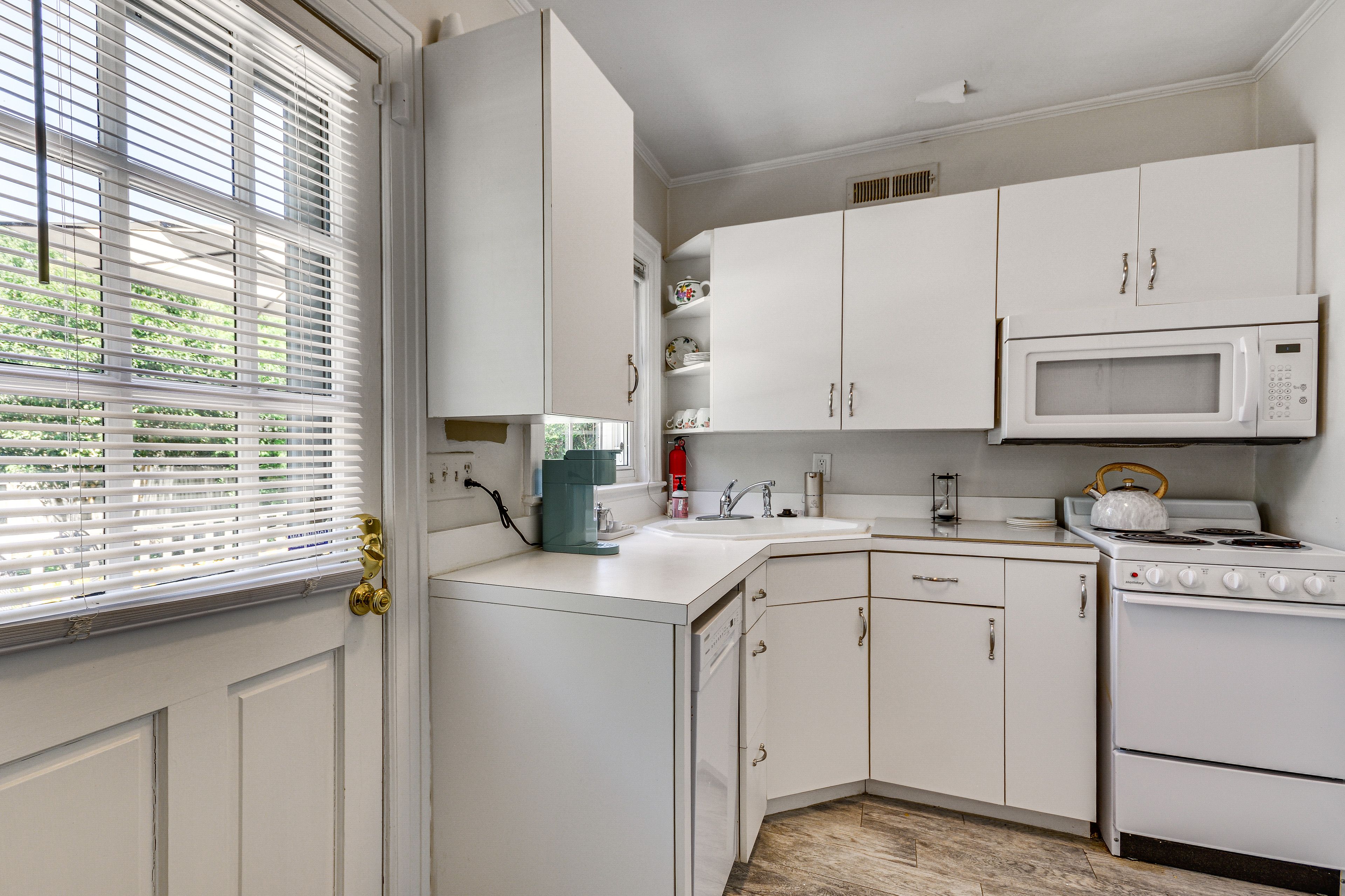 Kitchen | 1st Floor