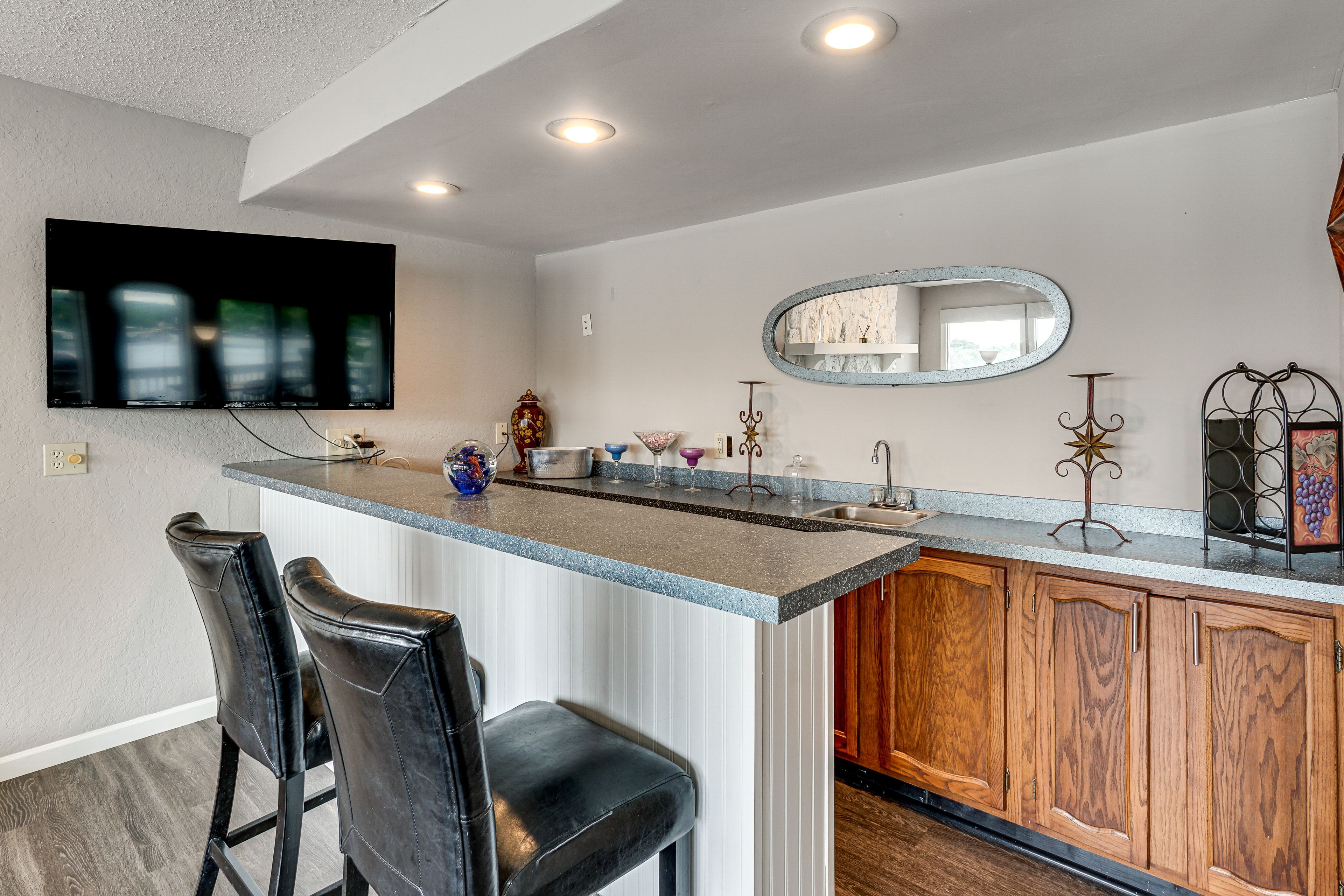 Wet Bar | Lower Level