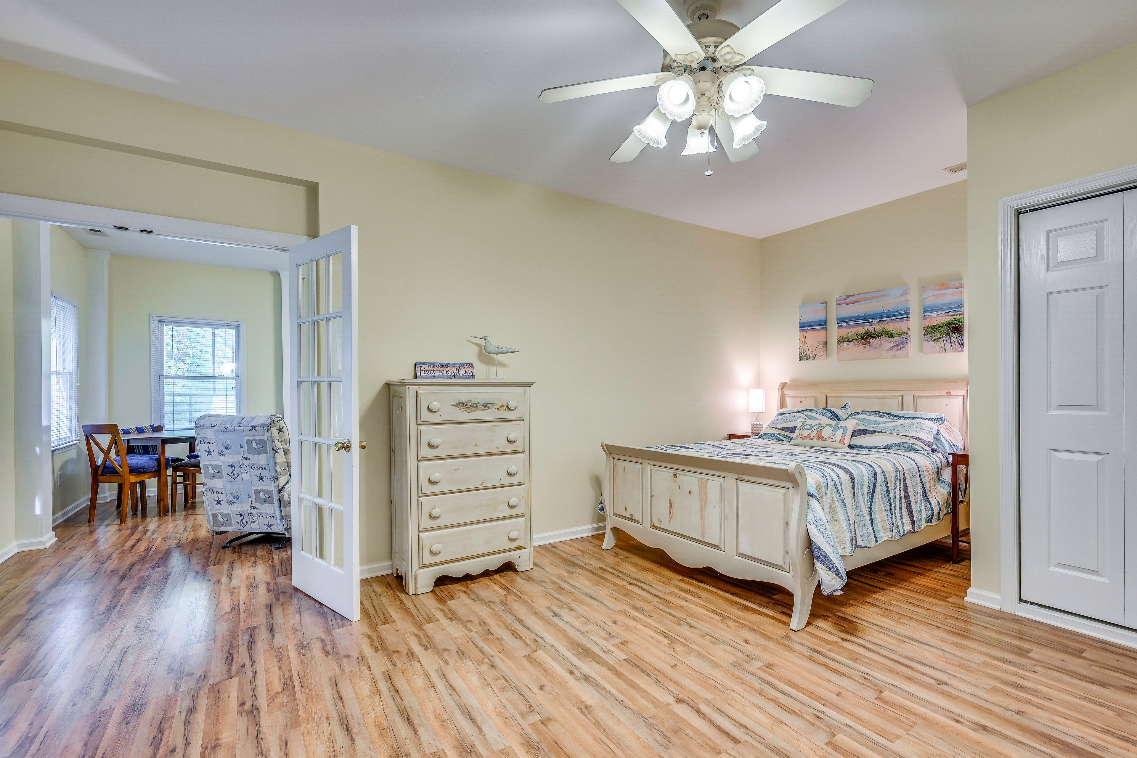 Bedroom 4 | Queen Bed | 1st Floor