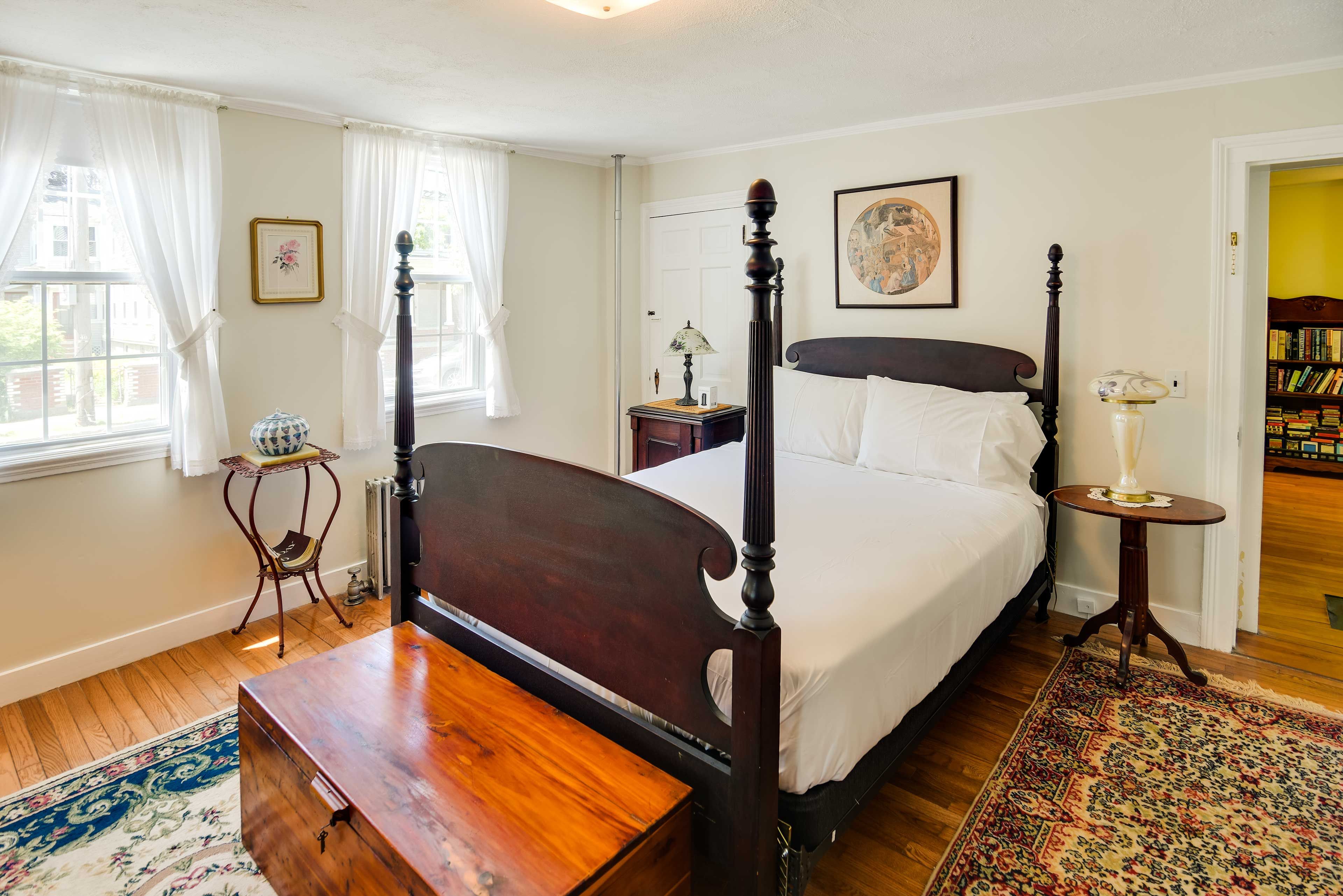 Bedroom 1 | Apt 1 | Queen Bed