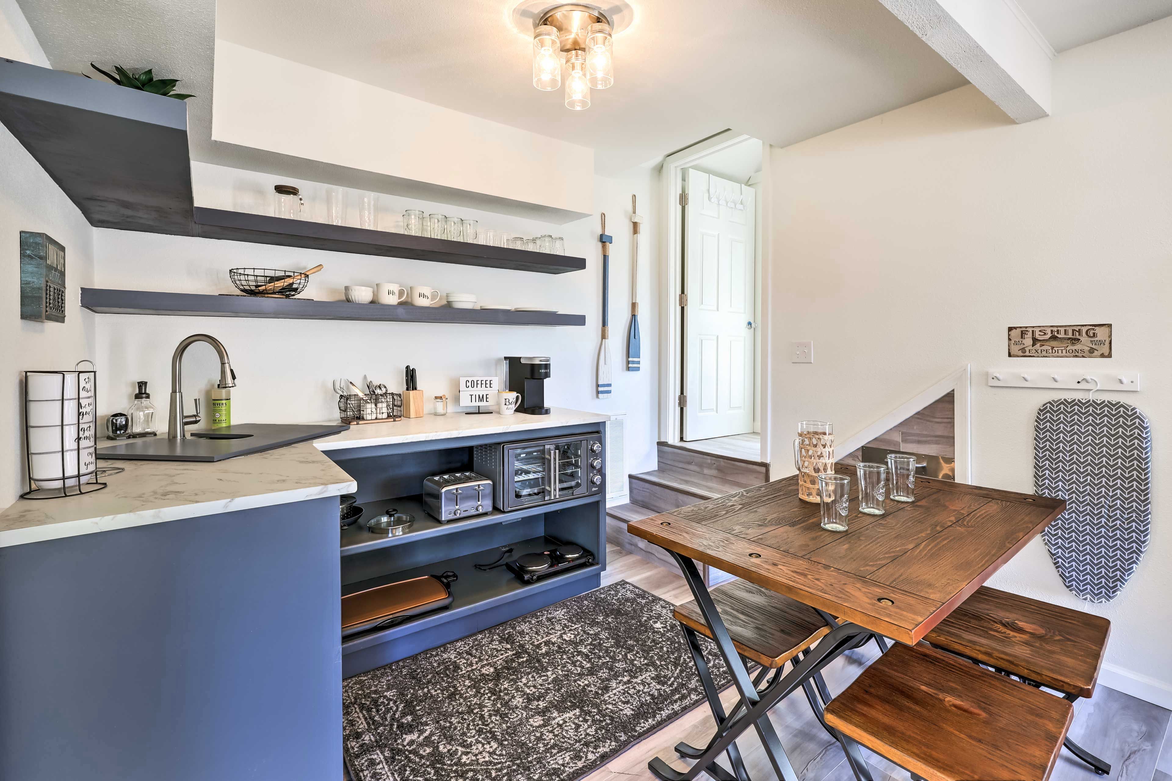 Kitchenette | 1st Floor