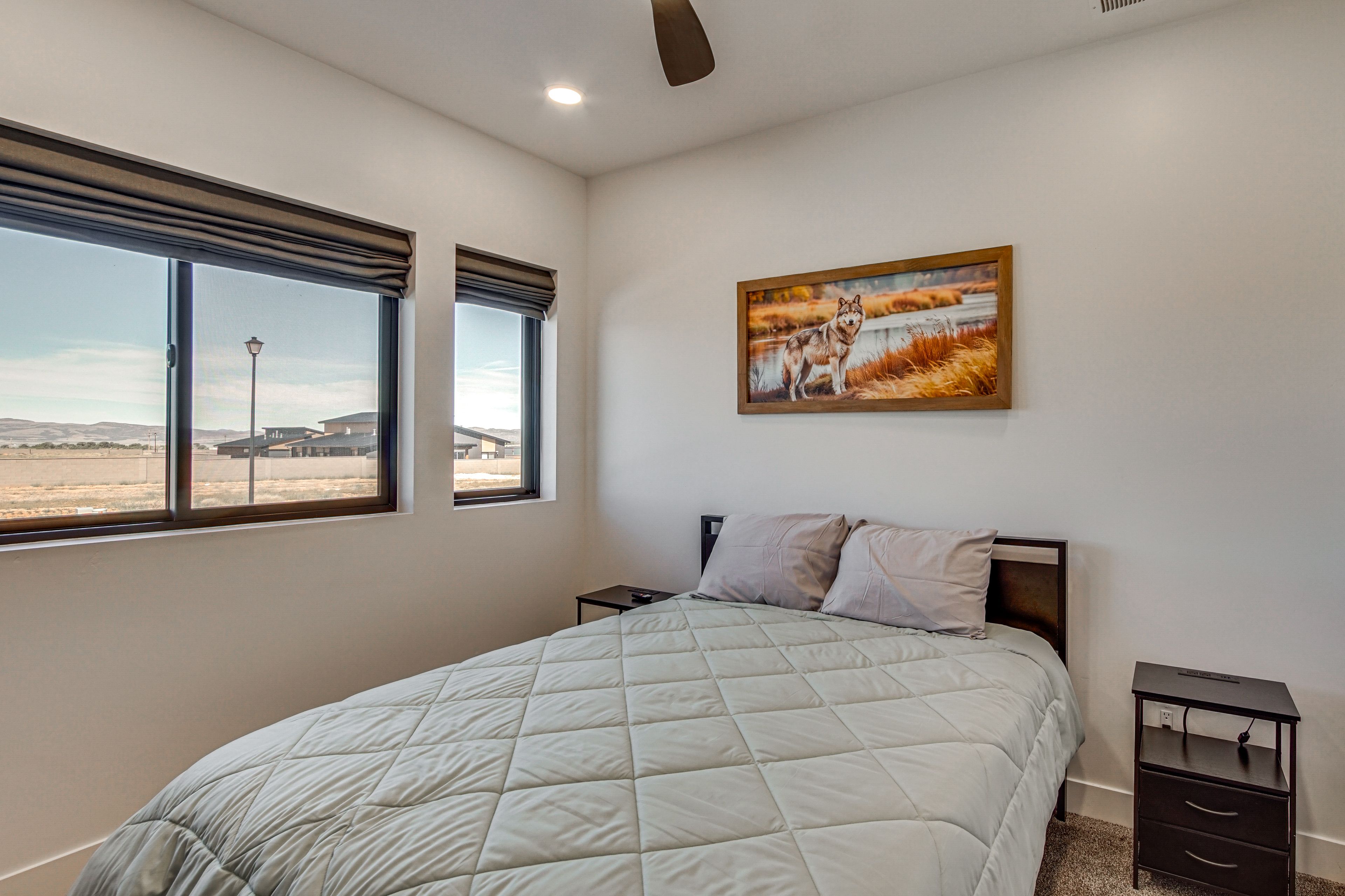 Bedroom | Queen Bed | 1st Floor