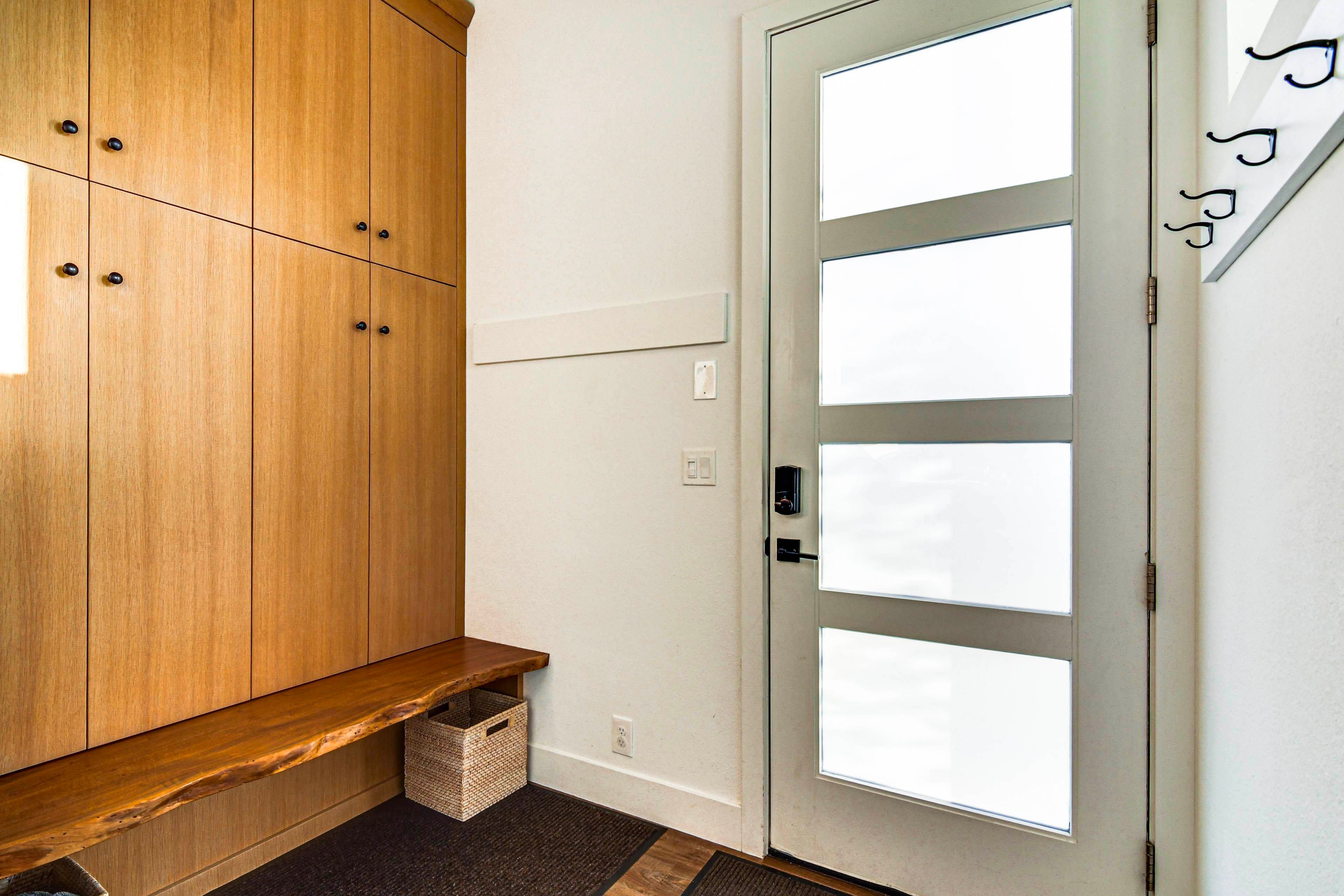 Mudroom | Ski Storage
