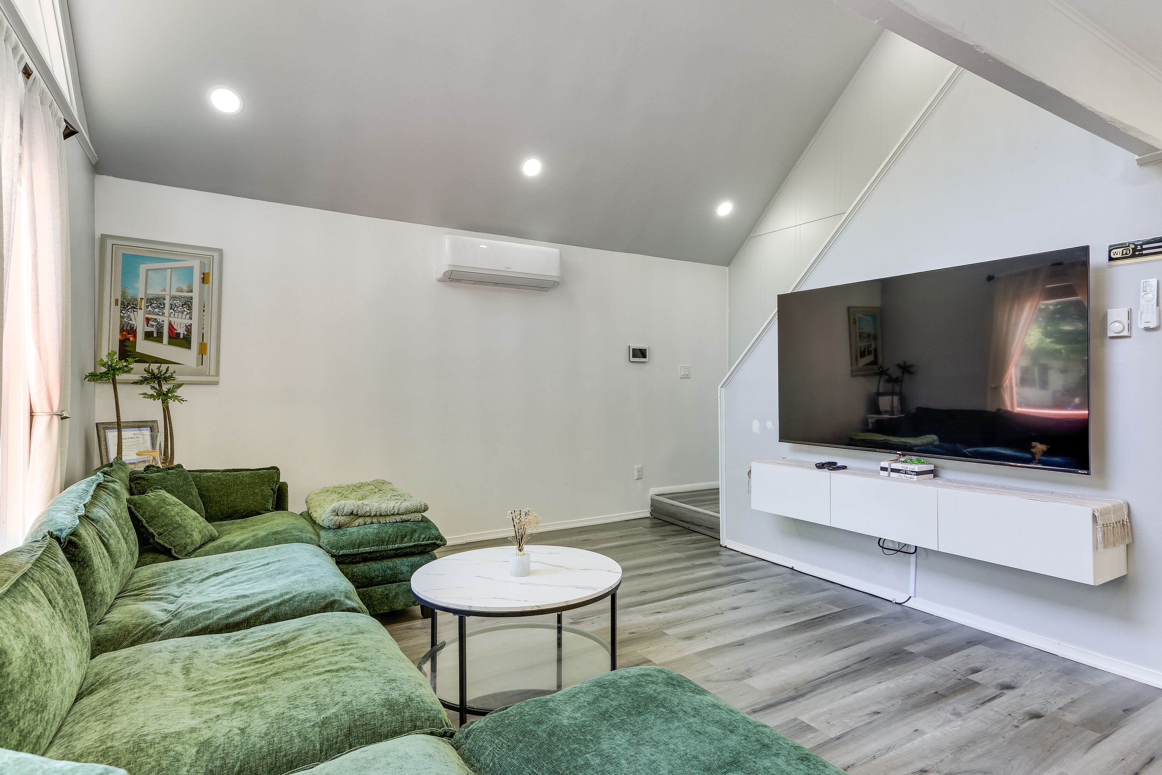 Living Room | Main Level