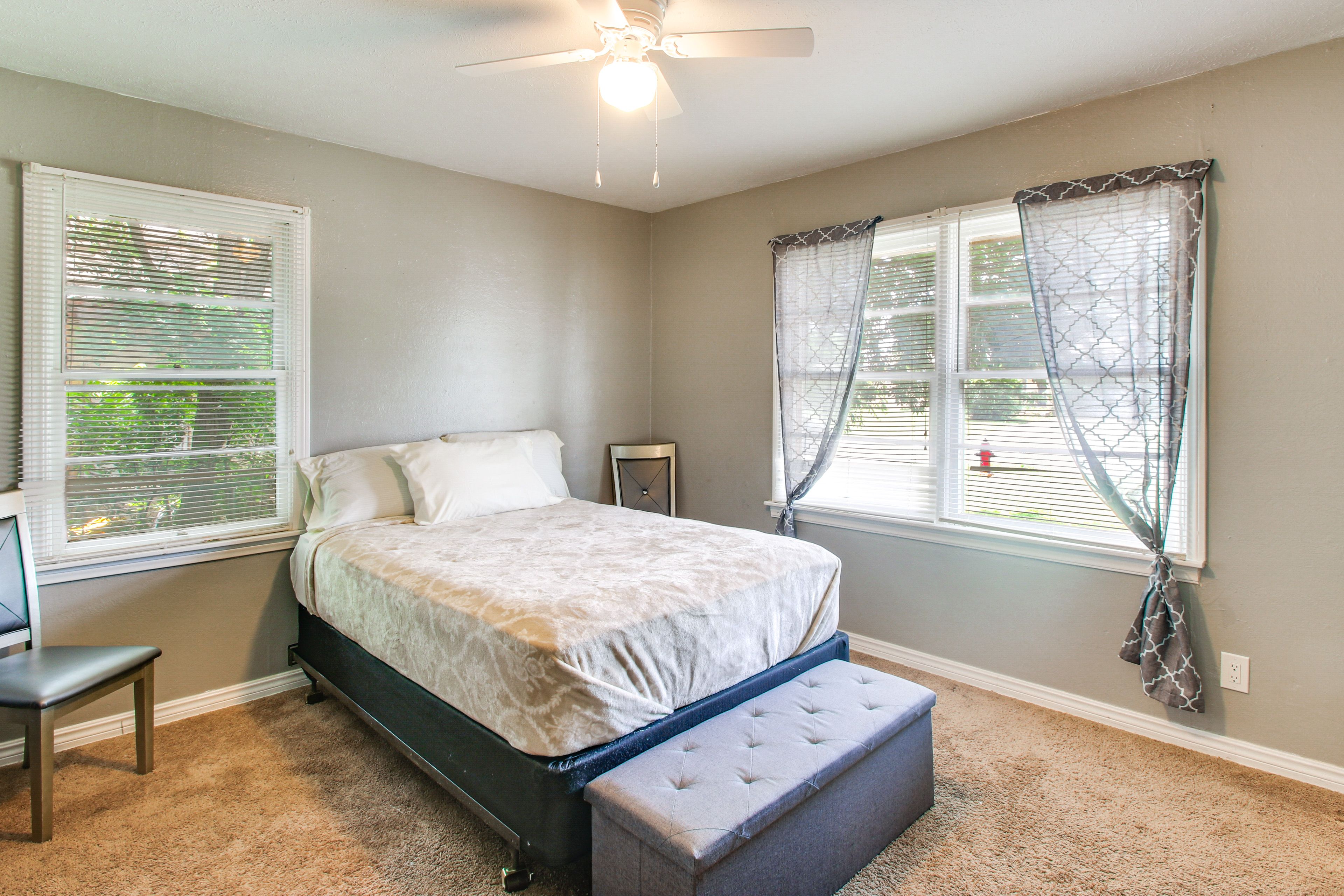 Bedroom 2 | Queen Bed | Main Level