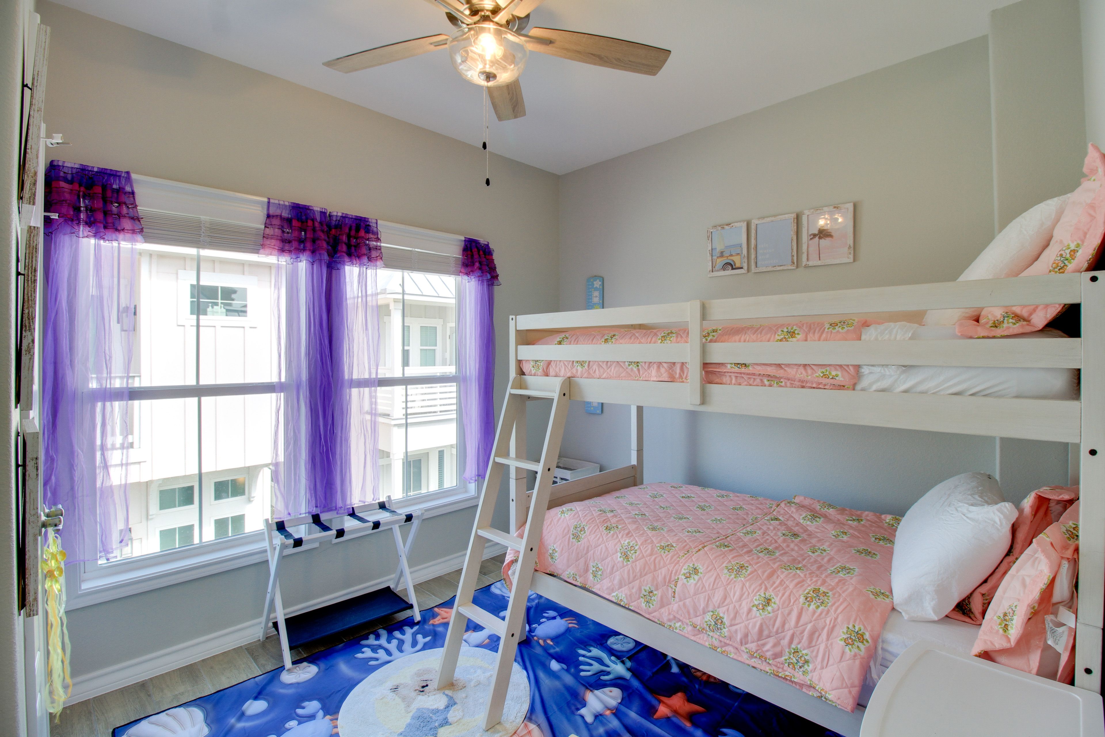 Bedroom 2 | Twin Bunk Bed | 2nd Floor