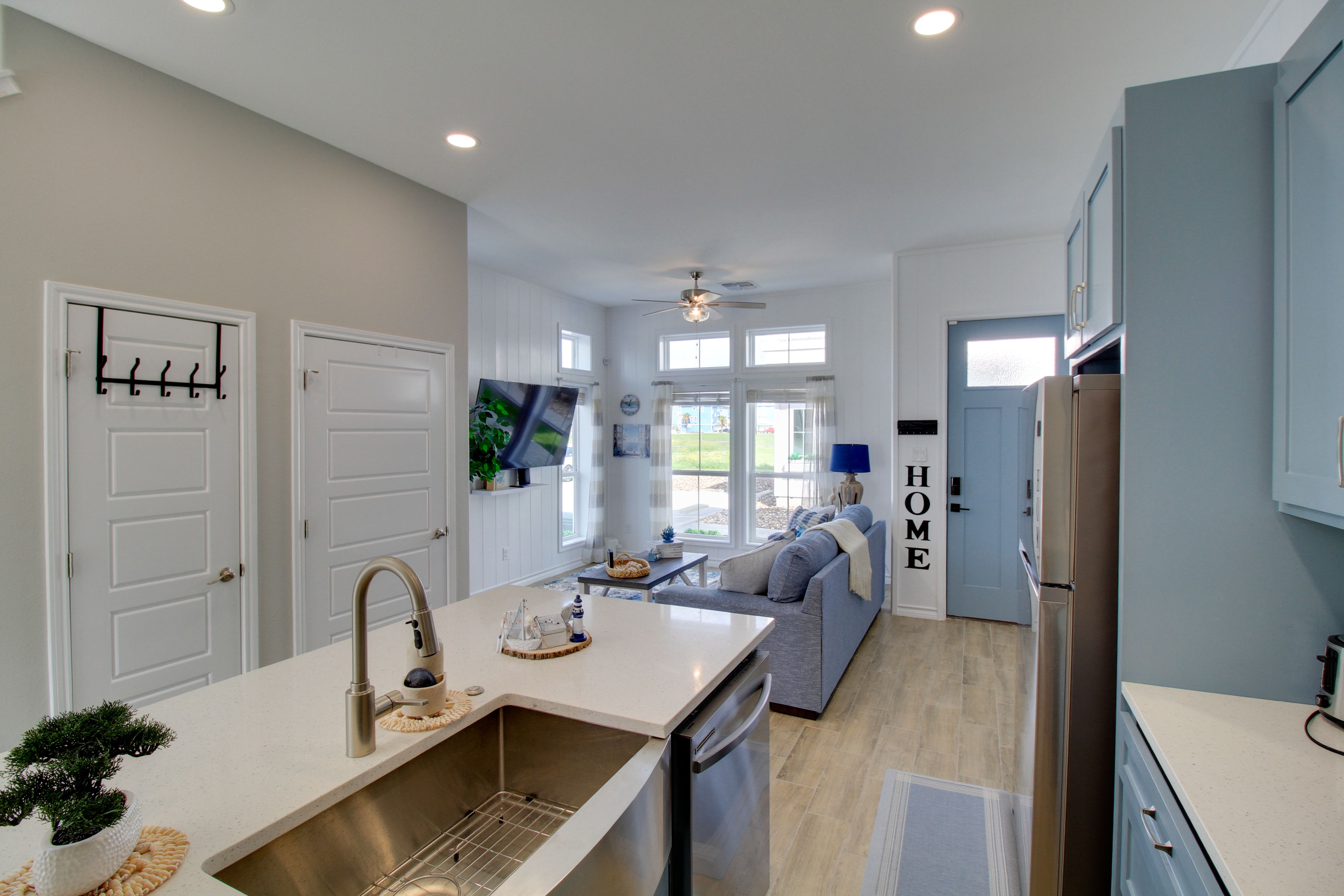 Kitchen | 1st Floor