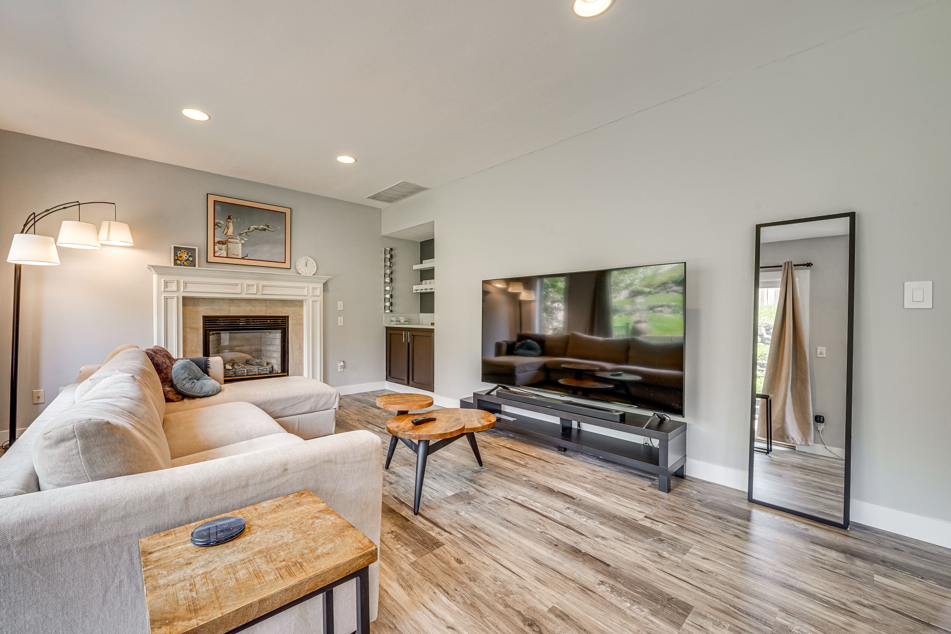 Seattle Vacation Rental | 4BR | 2.5BA | 2,550 Sq Ft