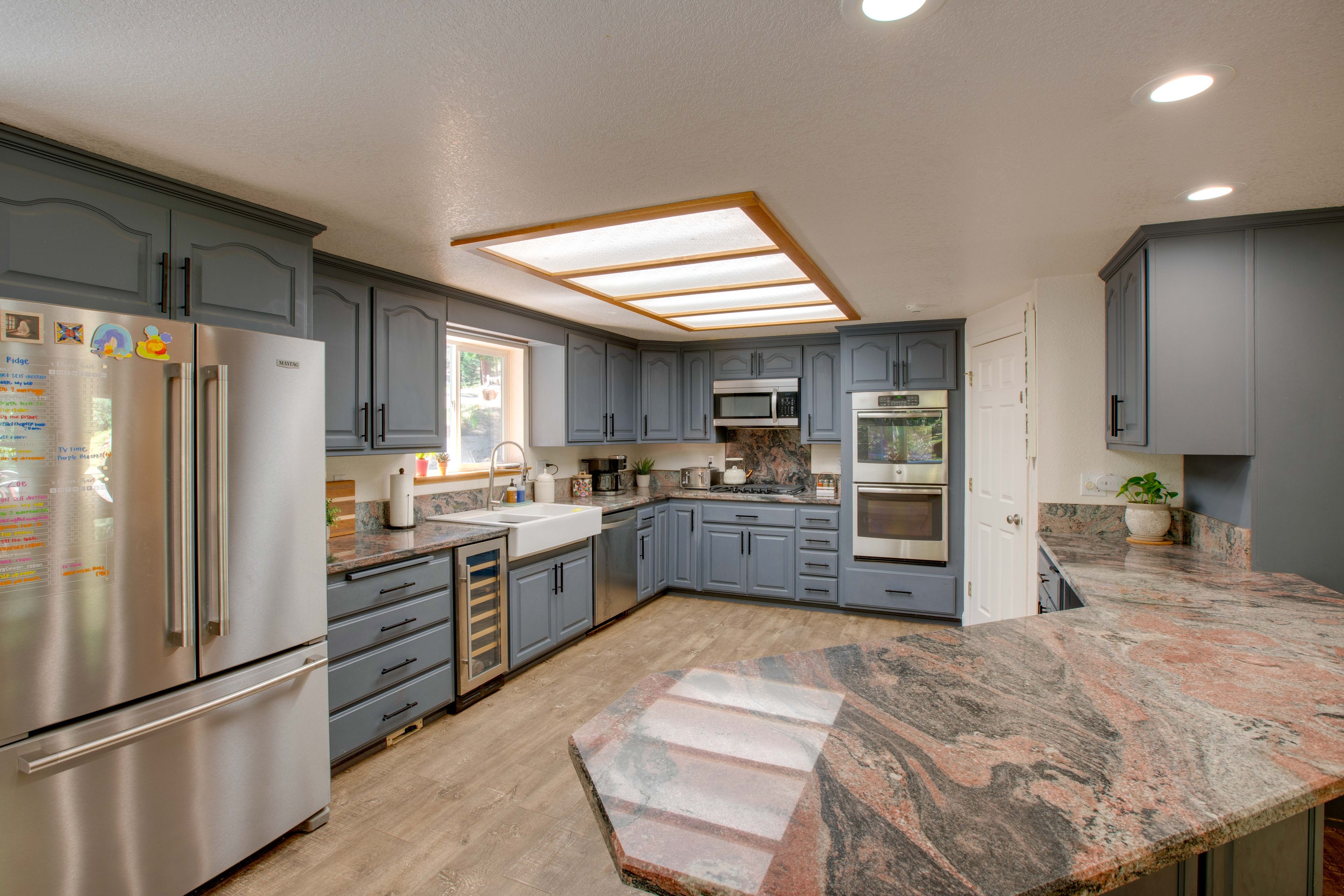 Kitchen | Main Level