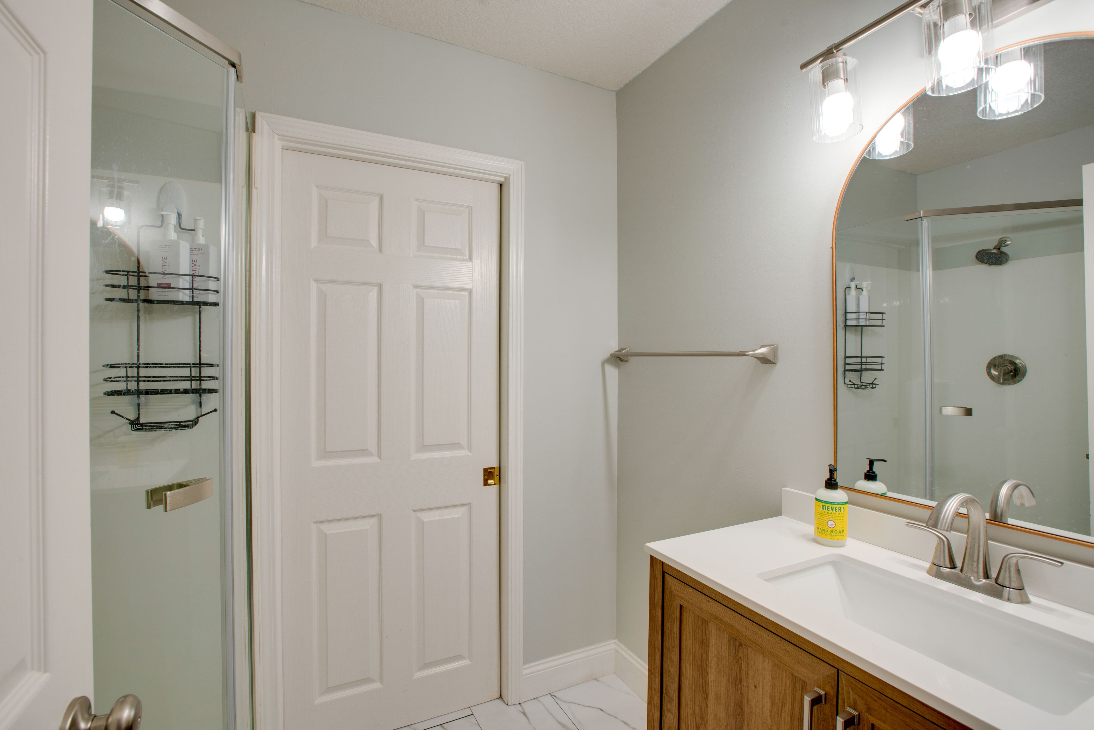 Bathroom | Upper Level