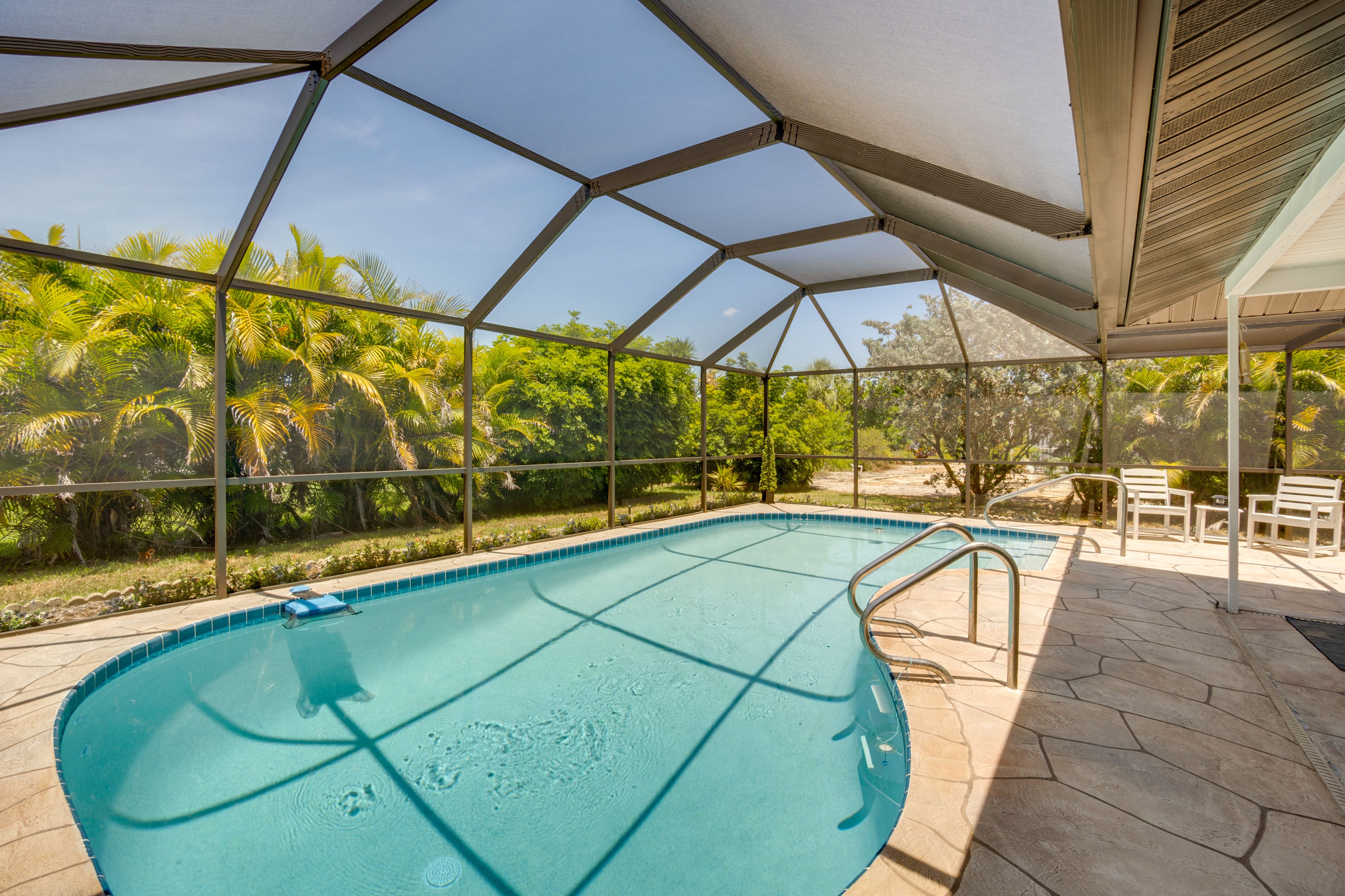 Englewood Vacation Rental | 2BR | 2BA | 1,598 Sq Ft