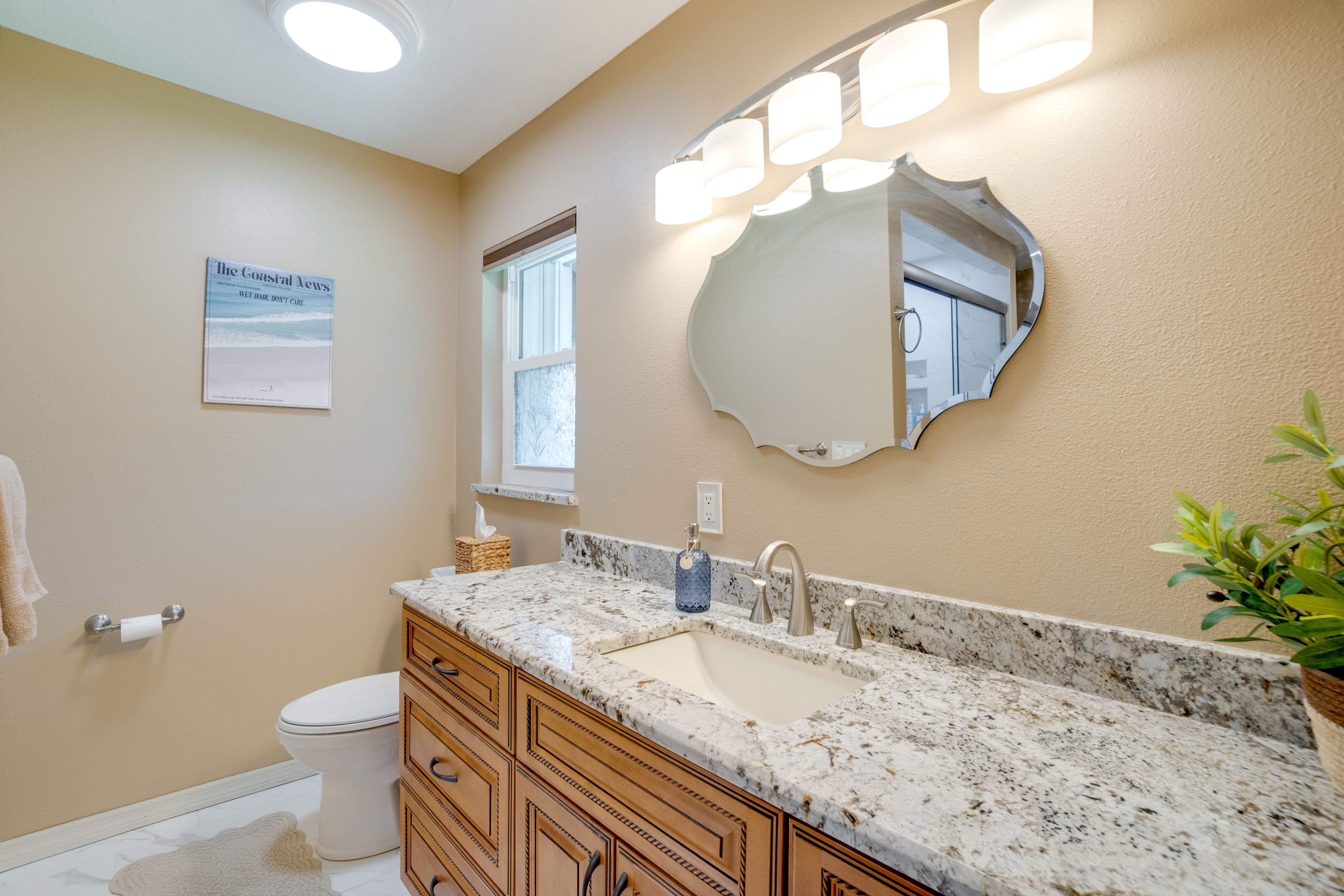 Full Bathroom