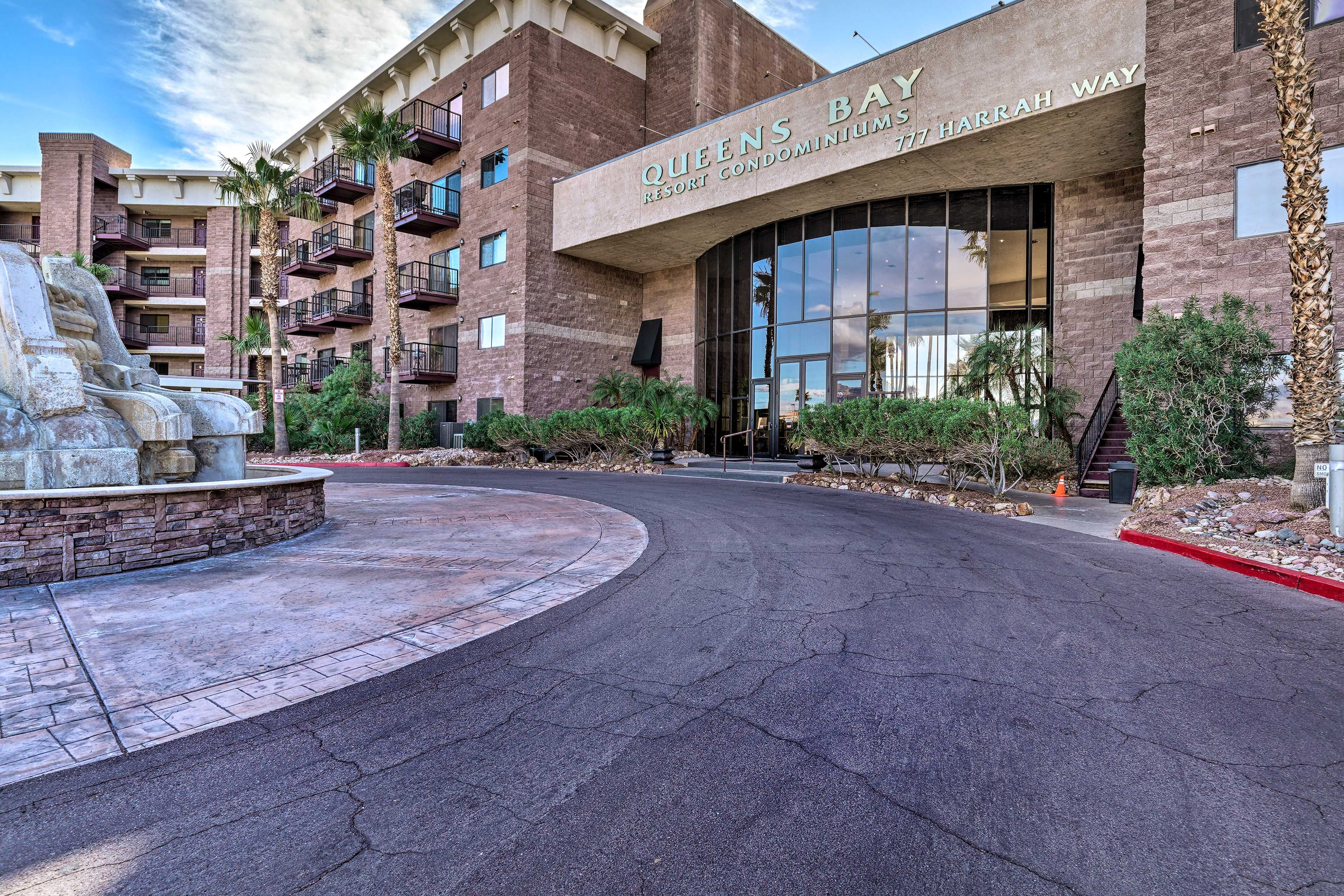 Parking | Community Lot (First-Come, First-Served)