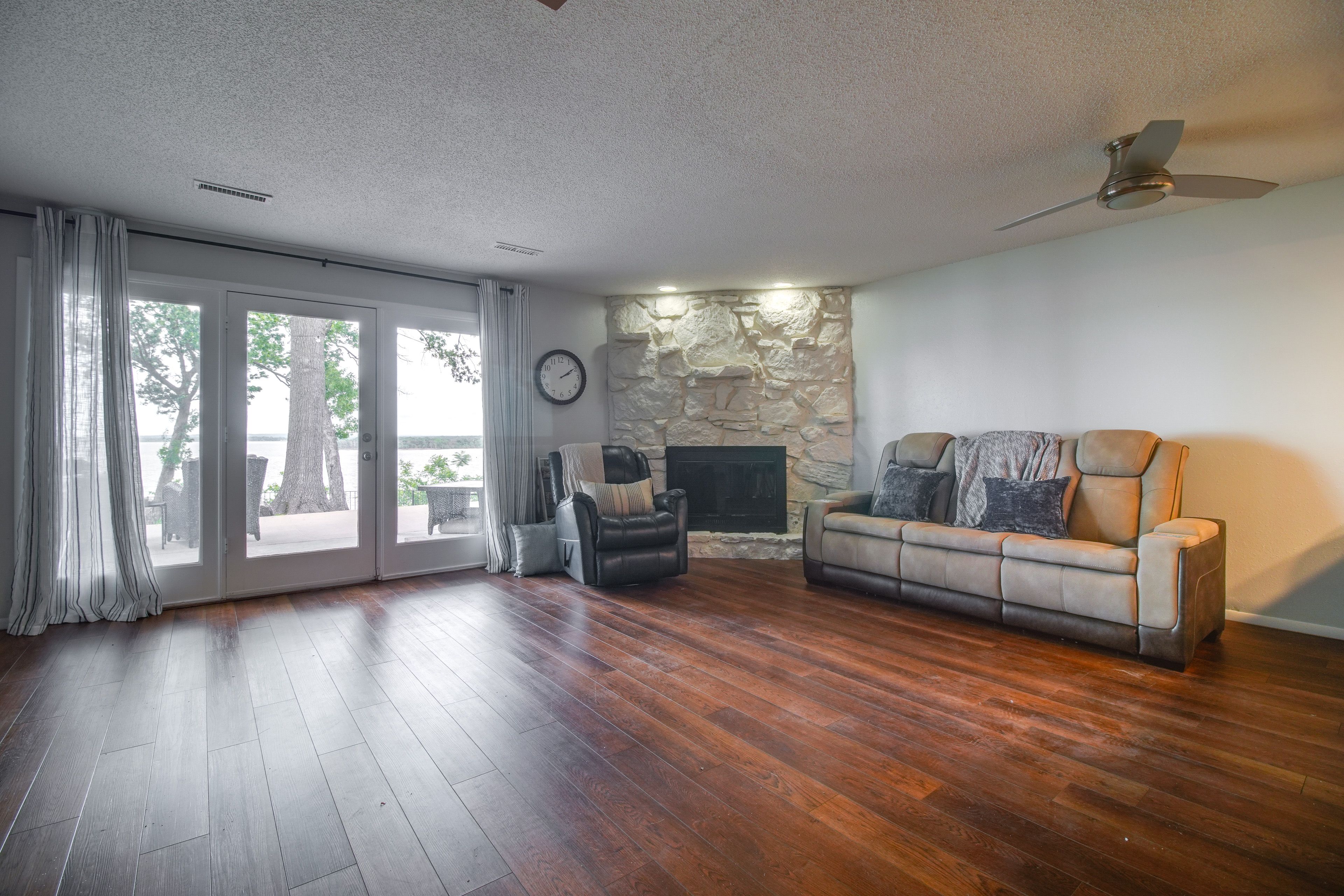 Living Room | 1st Floor
