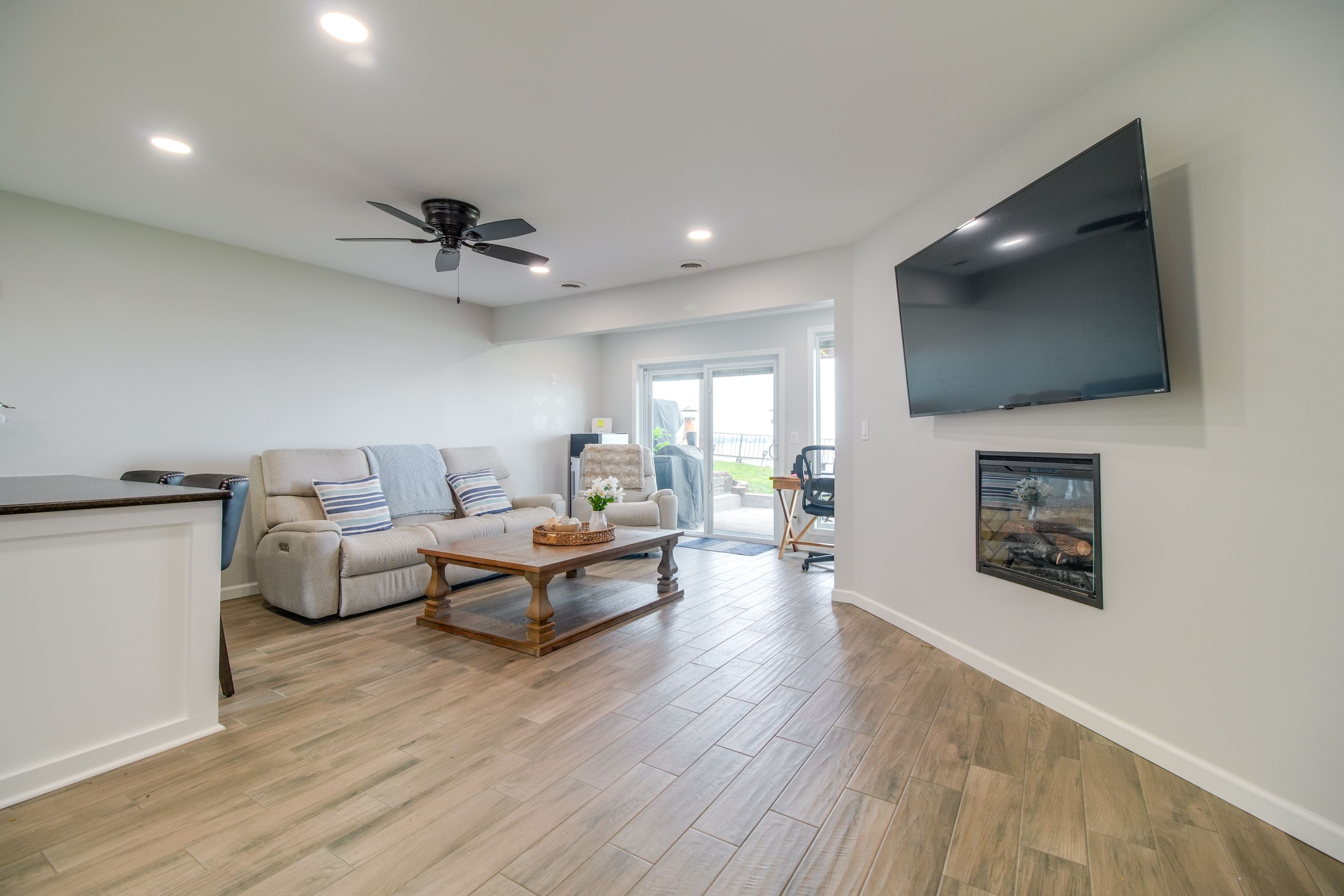 Living Room | Queen Murphy Bed | 1st Floor