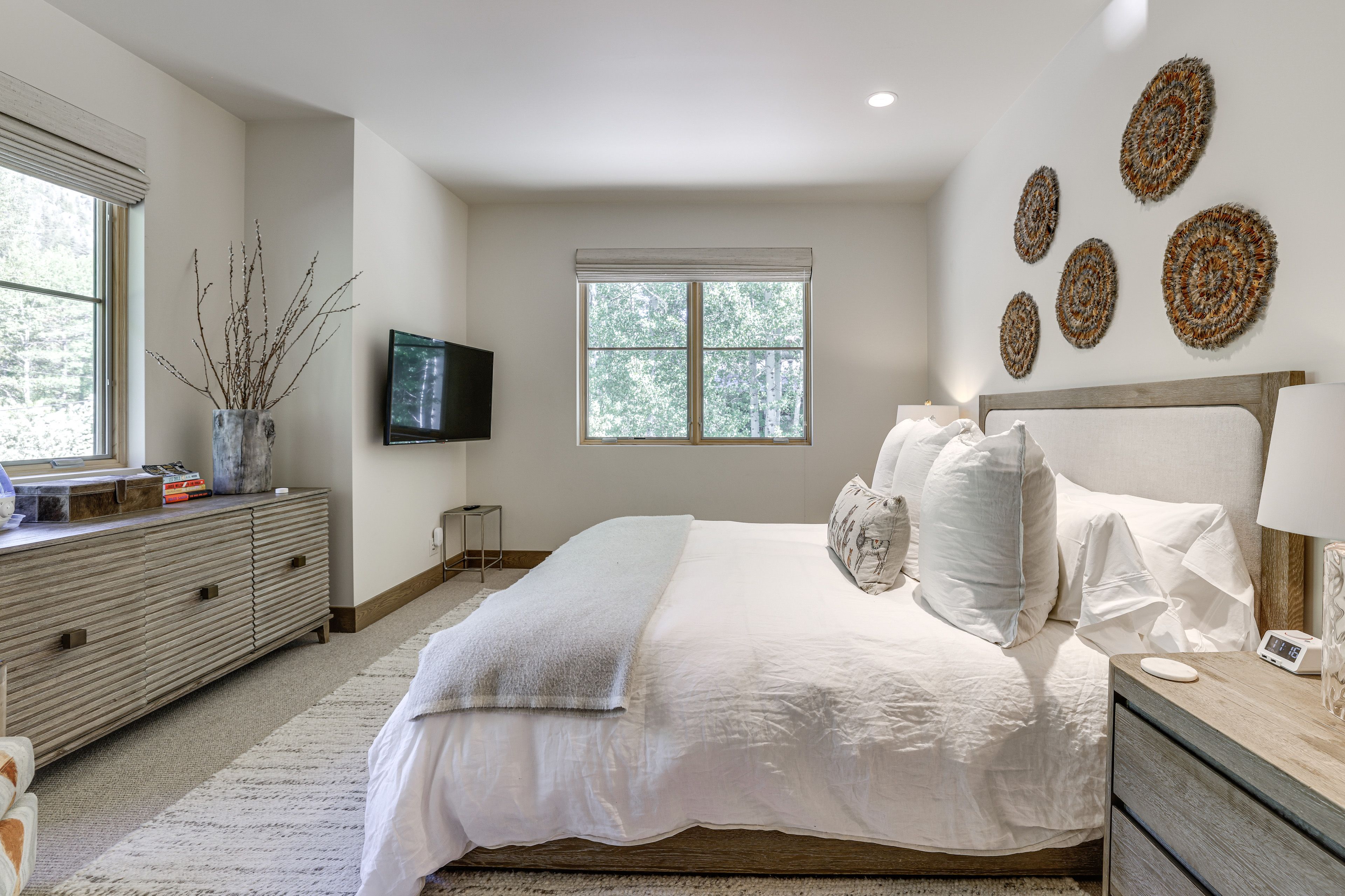Bedroom 2 | Queen Bed | 2nd Floor