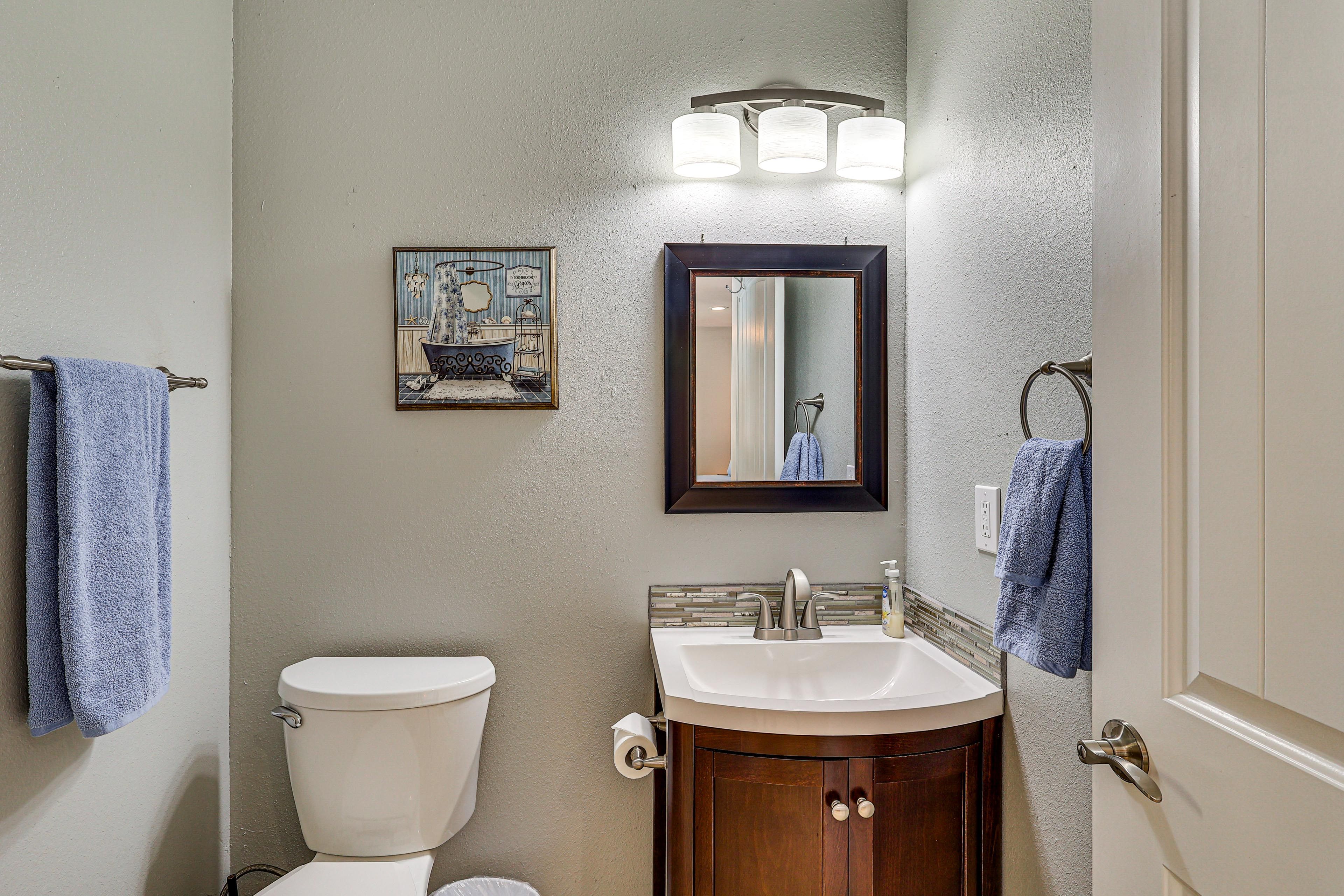 En-Suite Bathroom | Casita