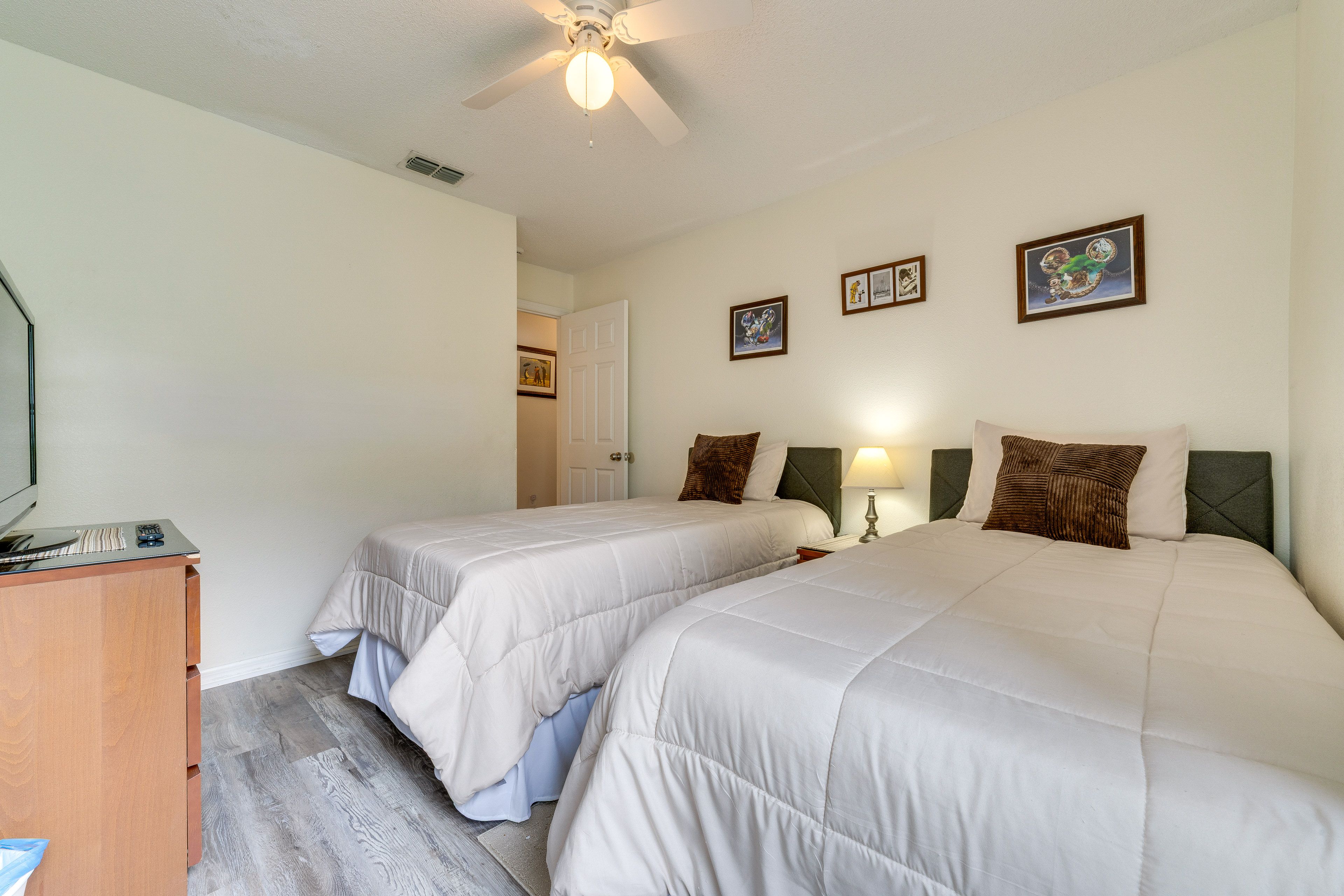 Bedroom 3 | 2 Twin Beds