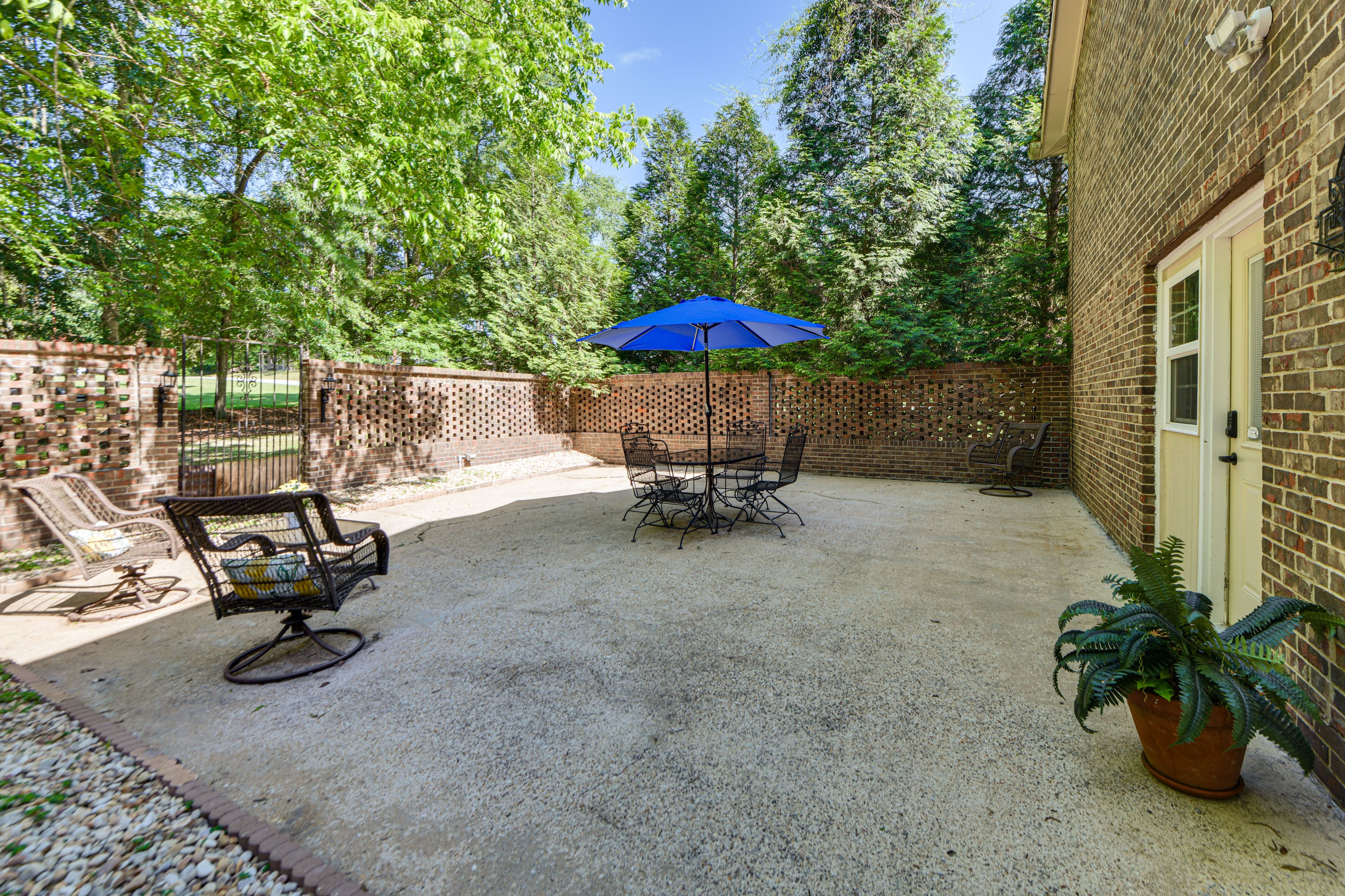 Columbus Vacation Rental | 1BR | 1BA | 1,000 Sq Ft