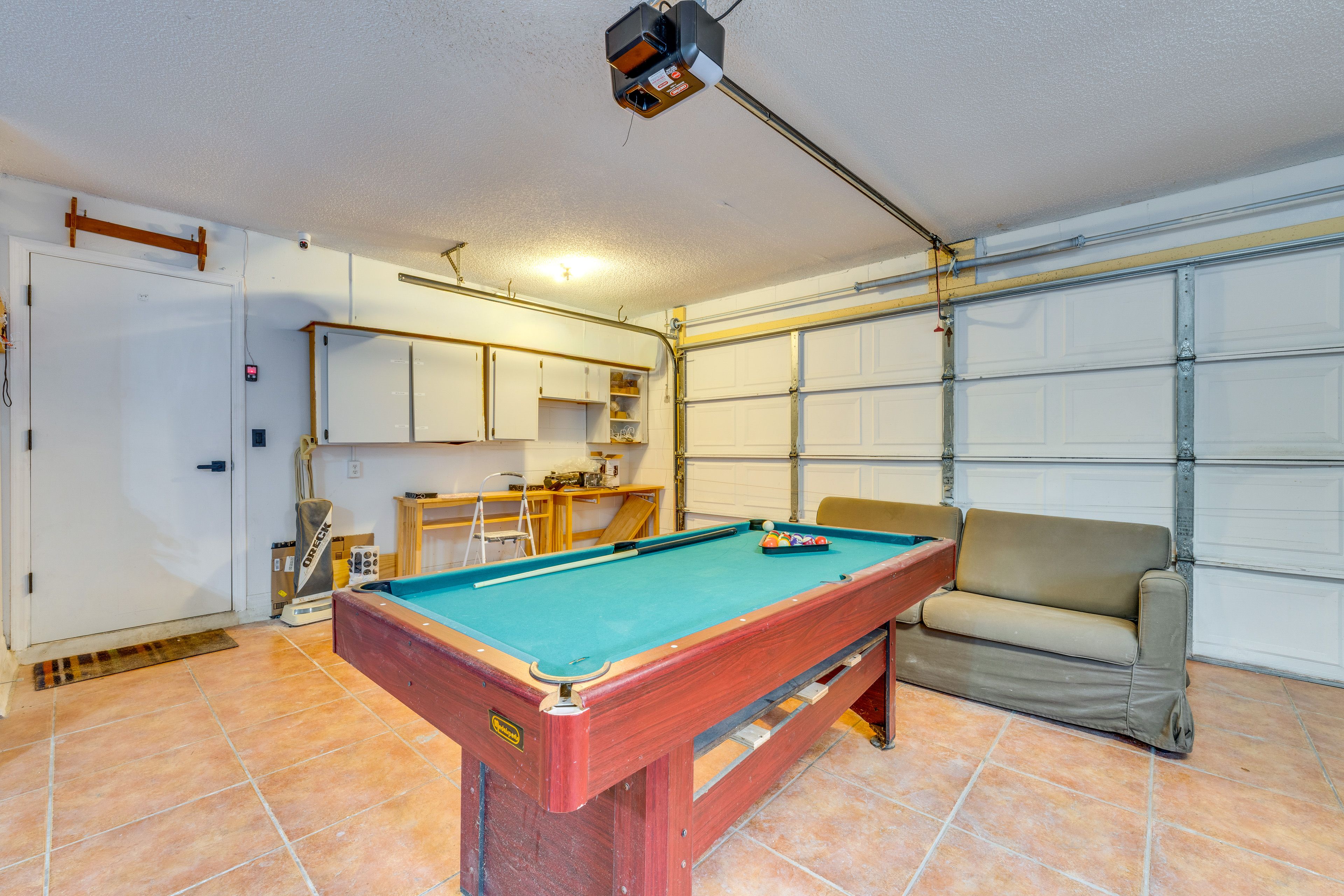 Garage | Washer & Dryer