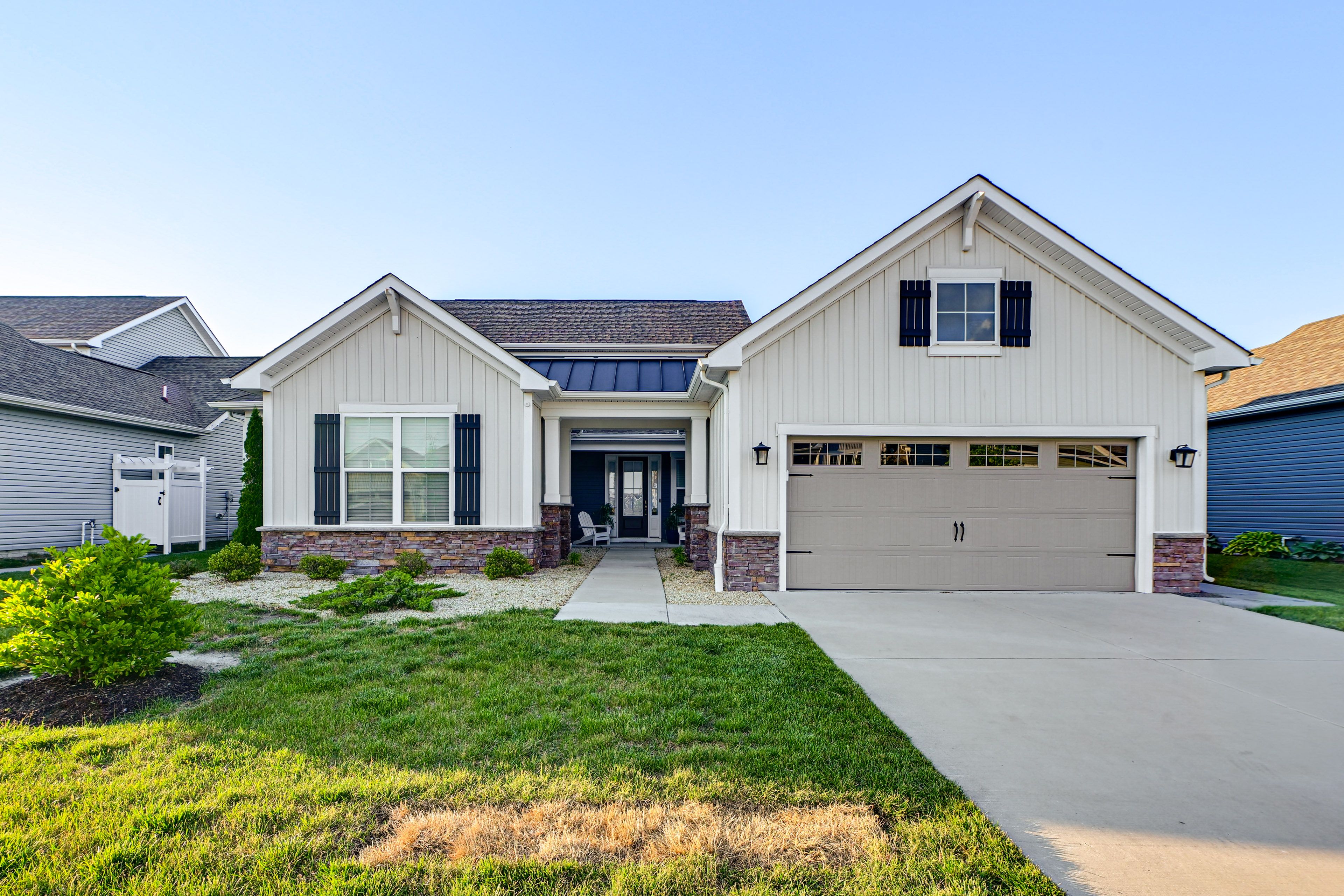 Parking | Driveway (2 Vehicles) | Community Overflow Lots