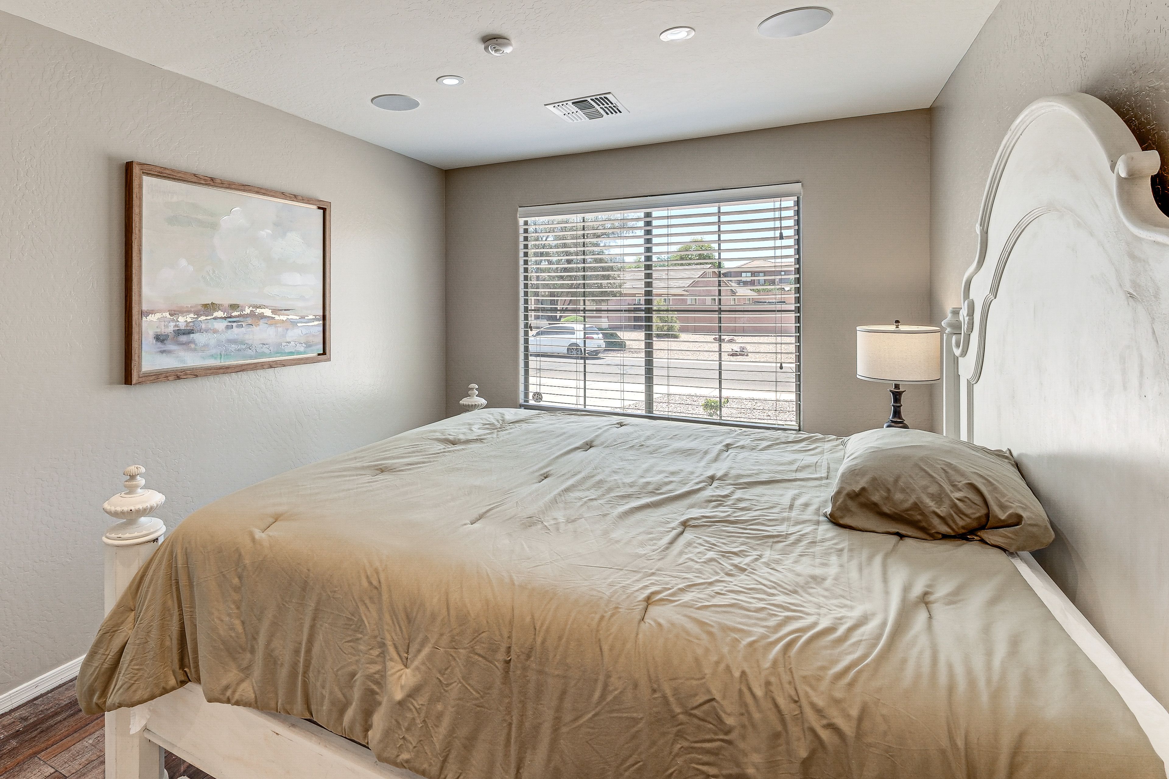 Bedroom 3 | King Bed