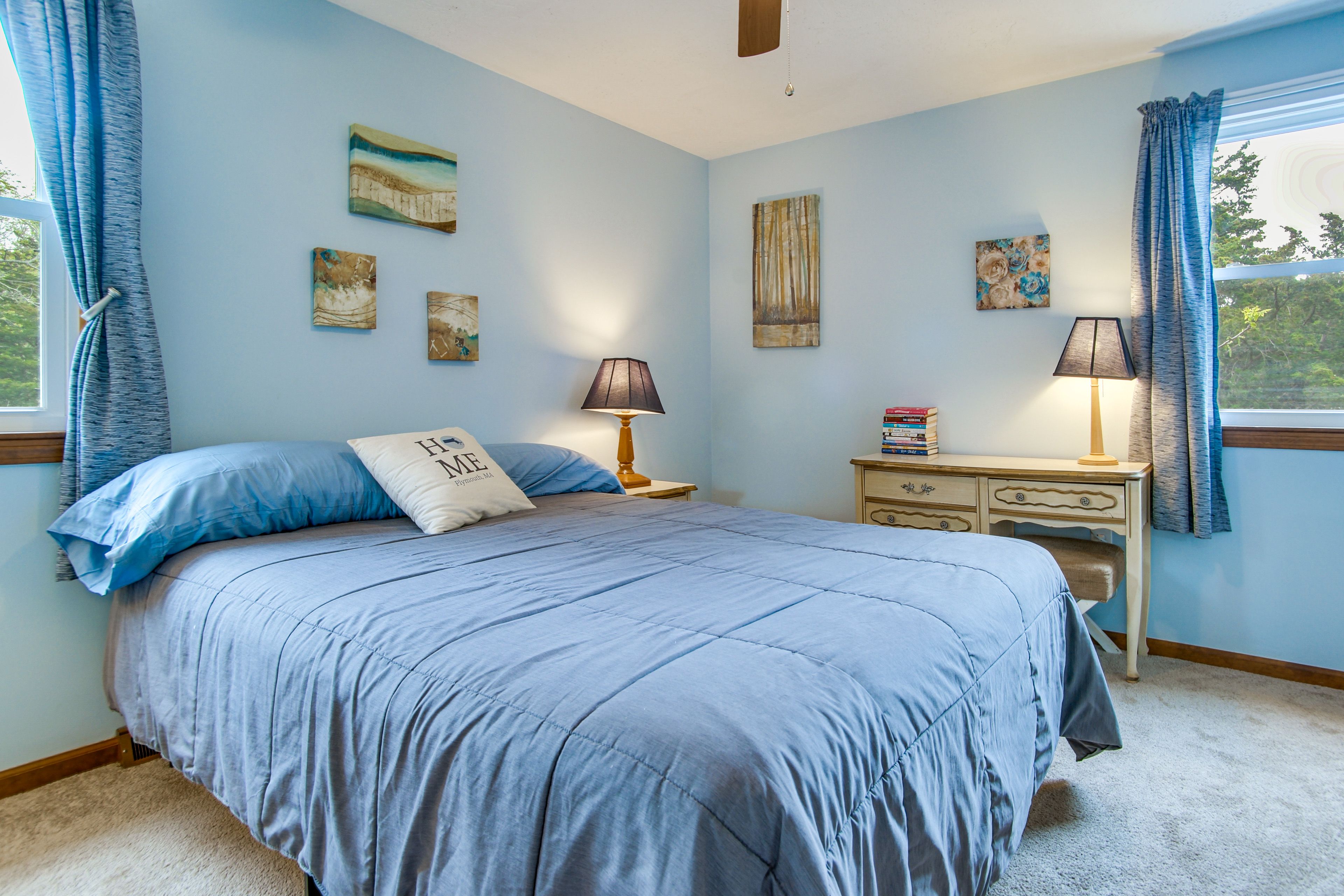 Bedroom 2 | 2nd Floor | Queen Bed