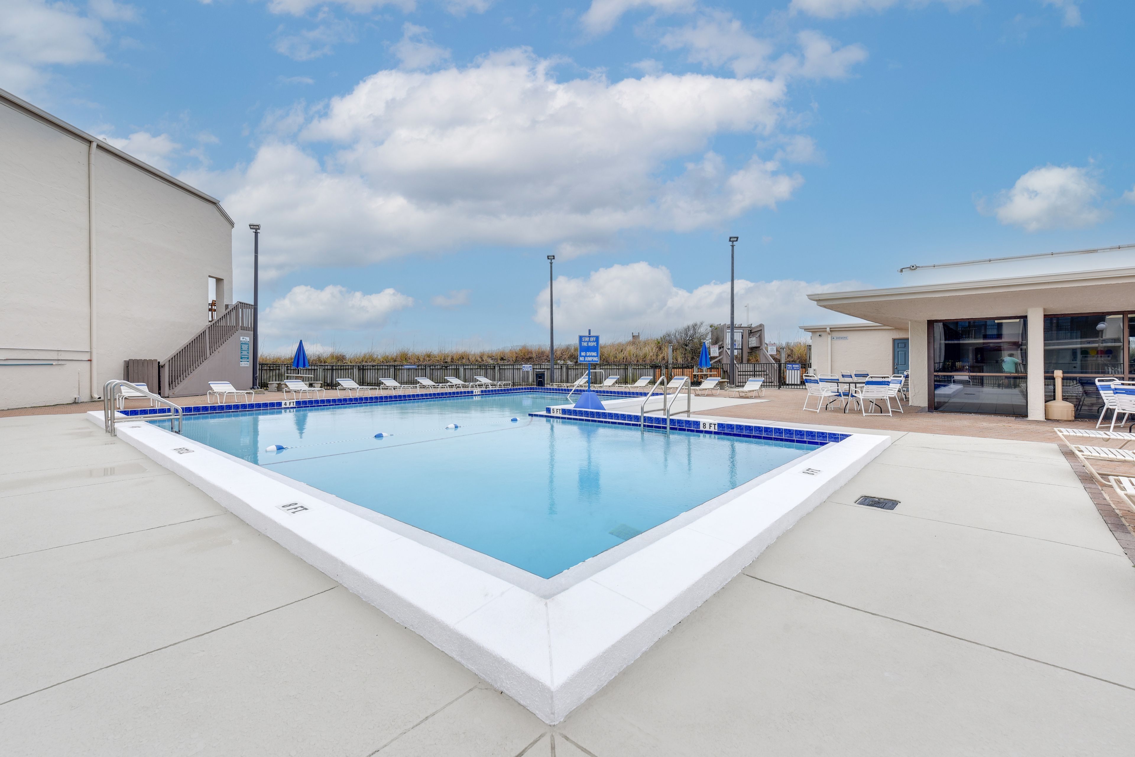 Sugar Beach | Community Amenities