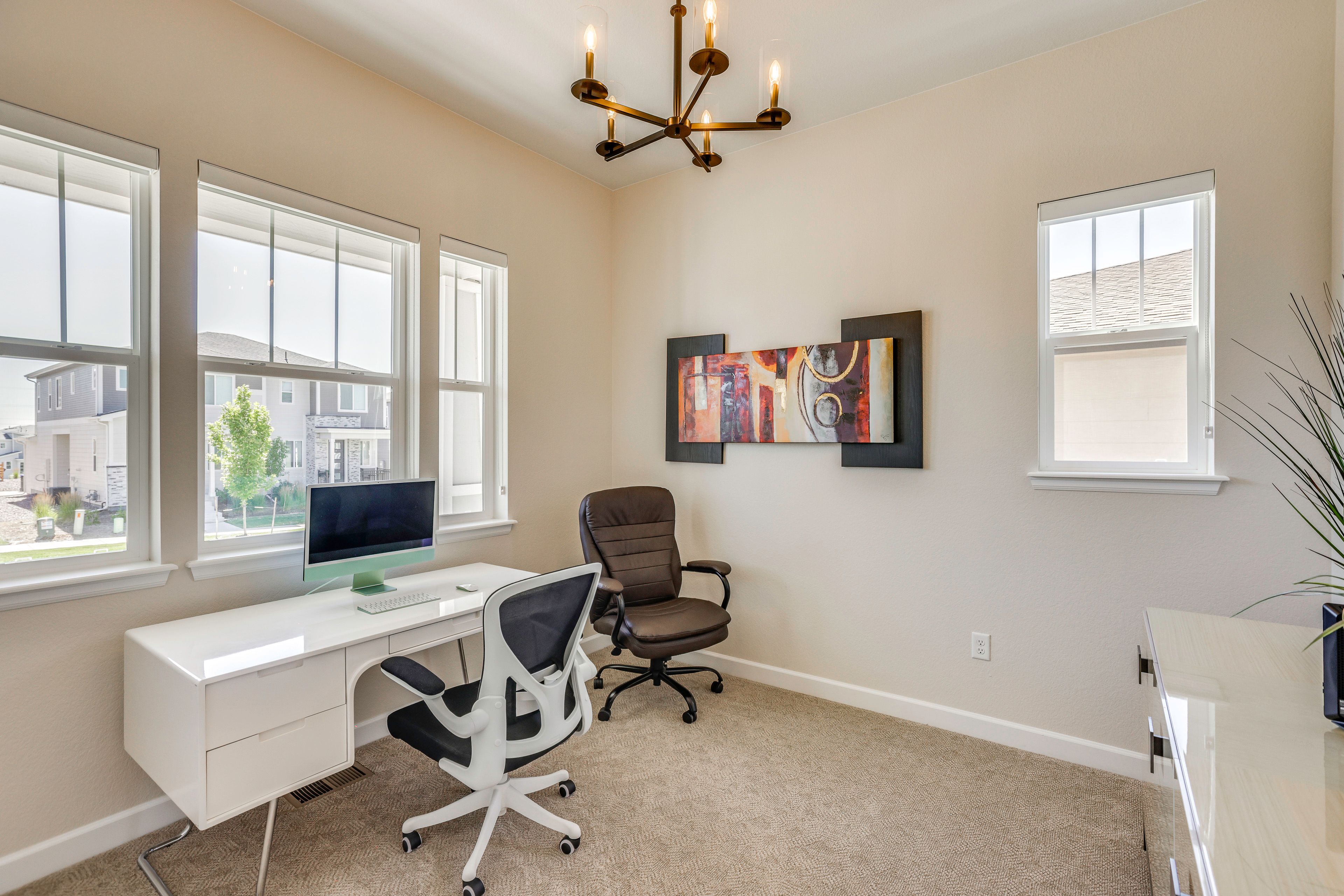 Dedicated Workspace | Main Level