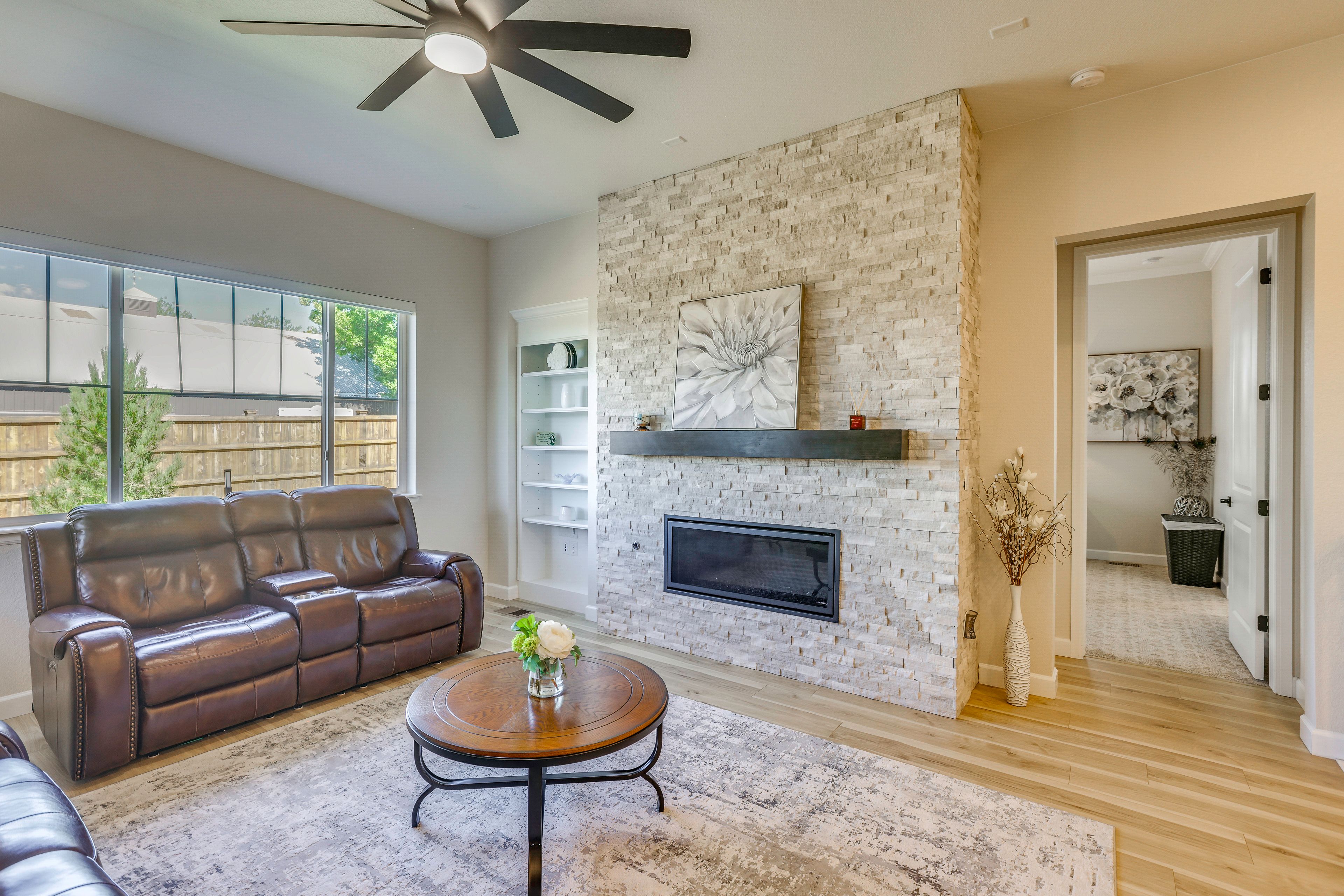 Living Room | Main Level