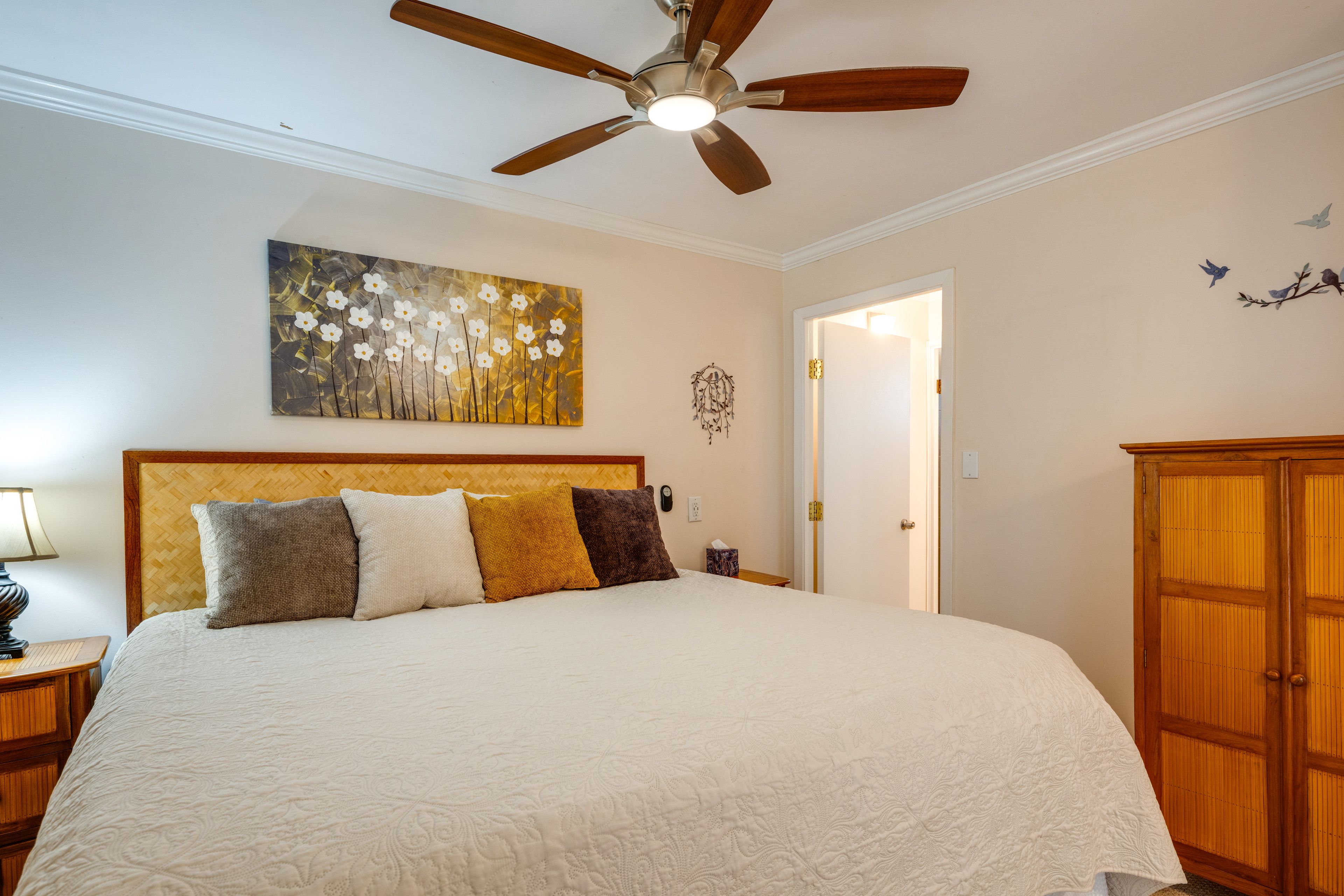 Bedroom | King Bed
