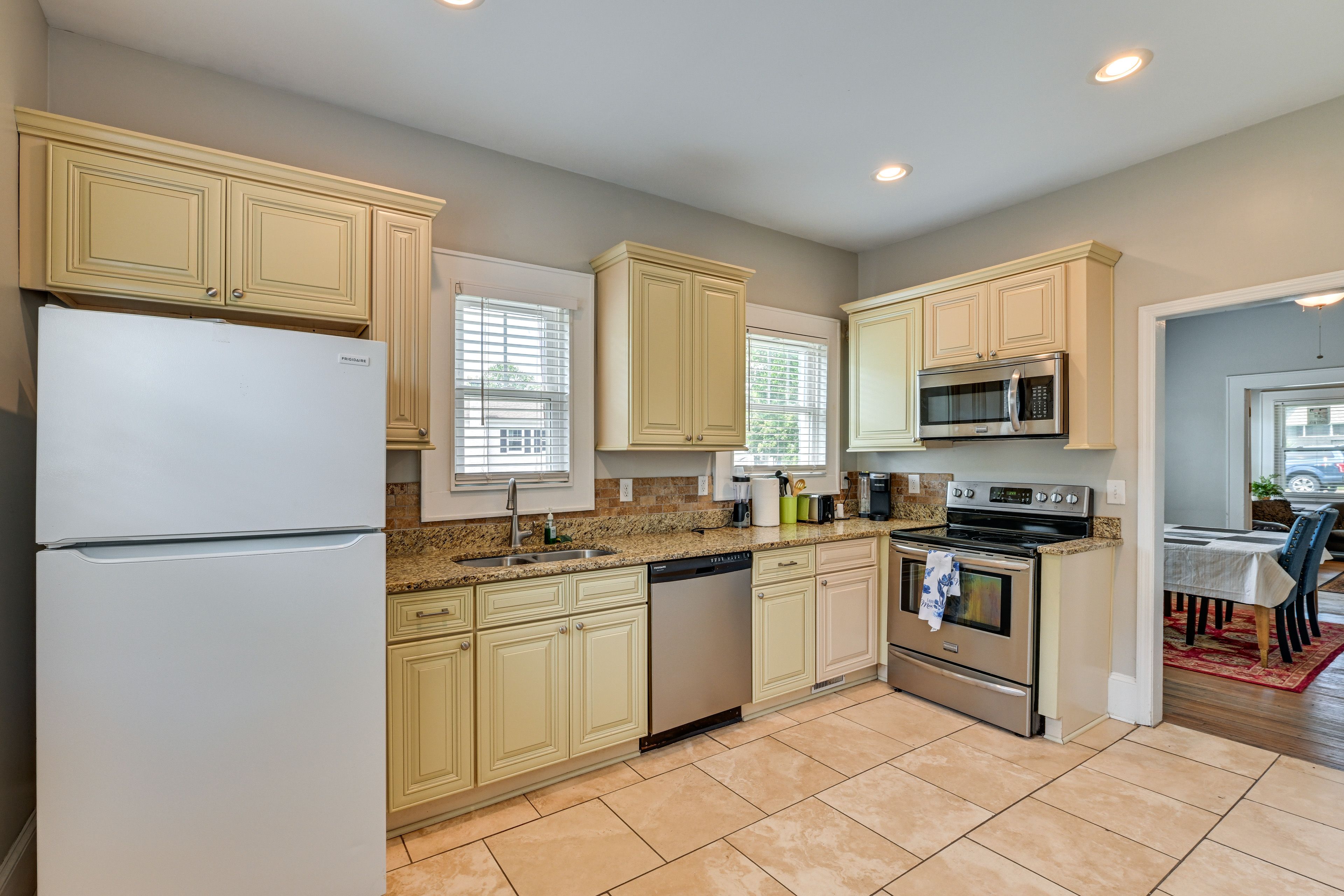 Kitchen | 1st Floor