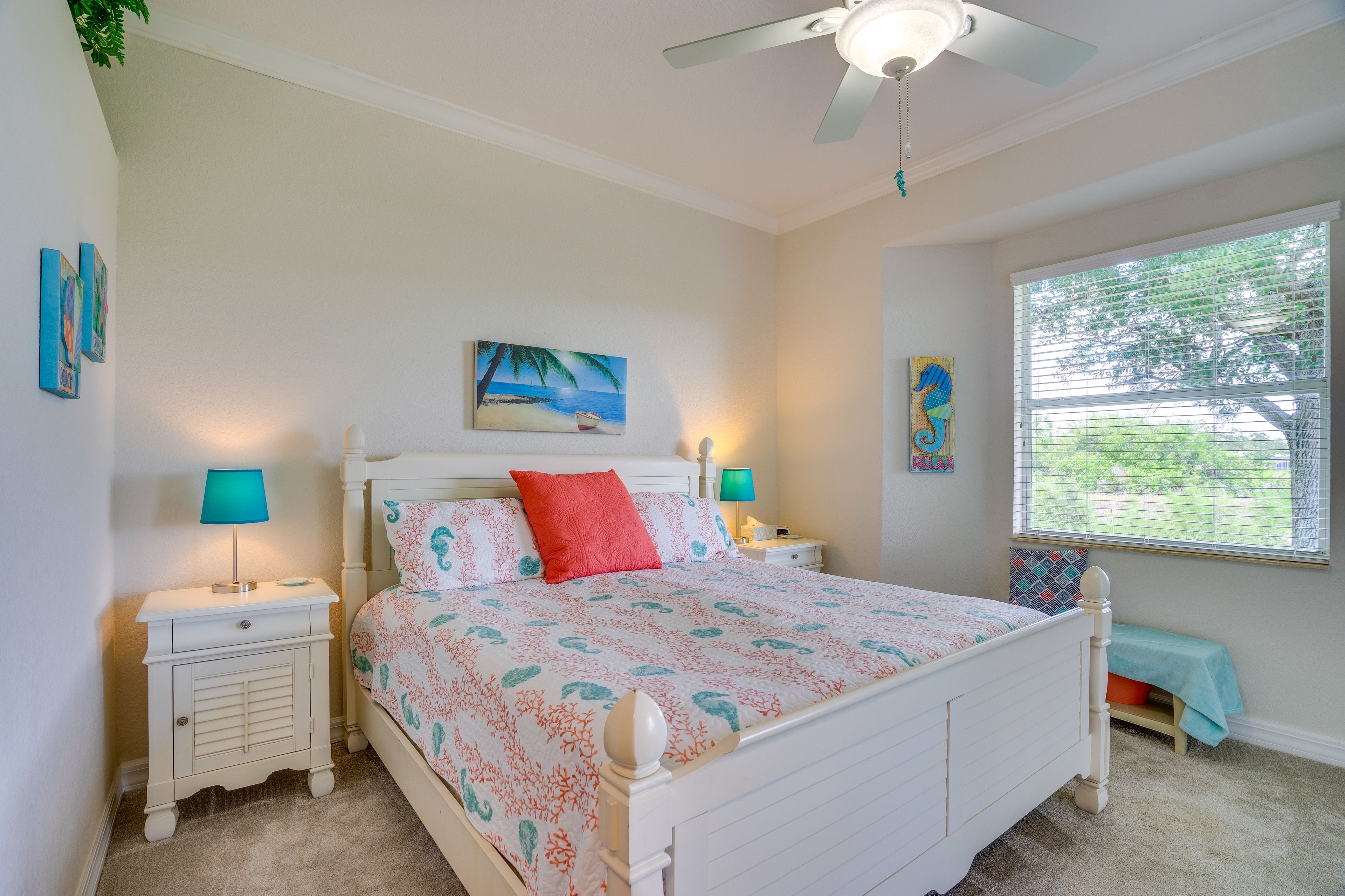 Bedroom 1 | King Bed