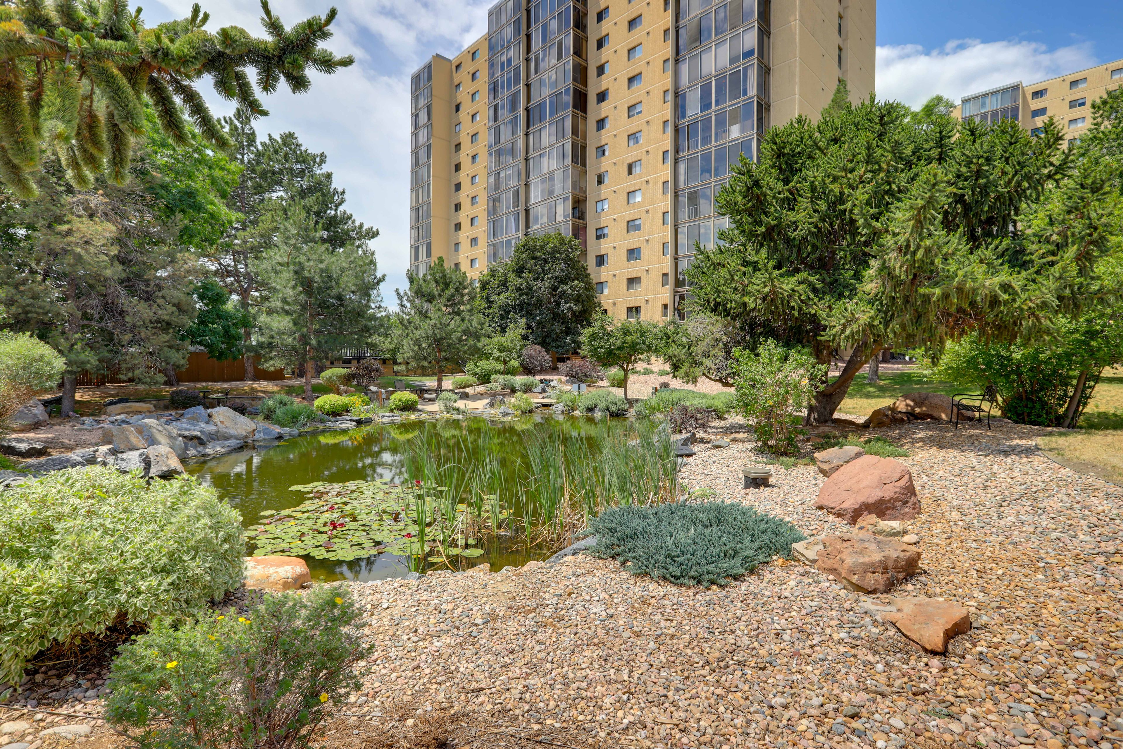 Building Exterior | Located in Candlewyck Condominiums