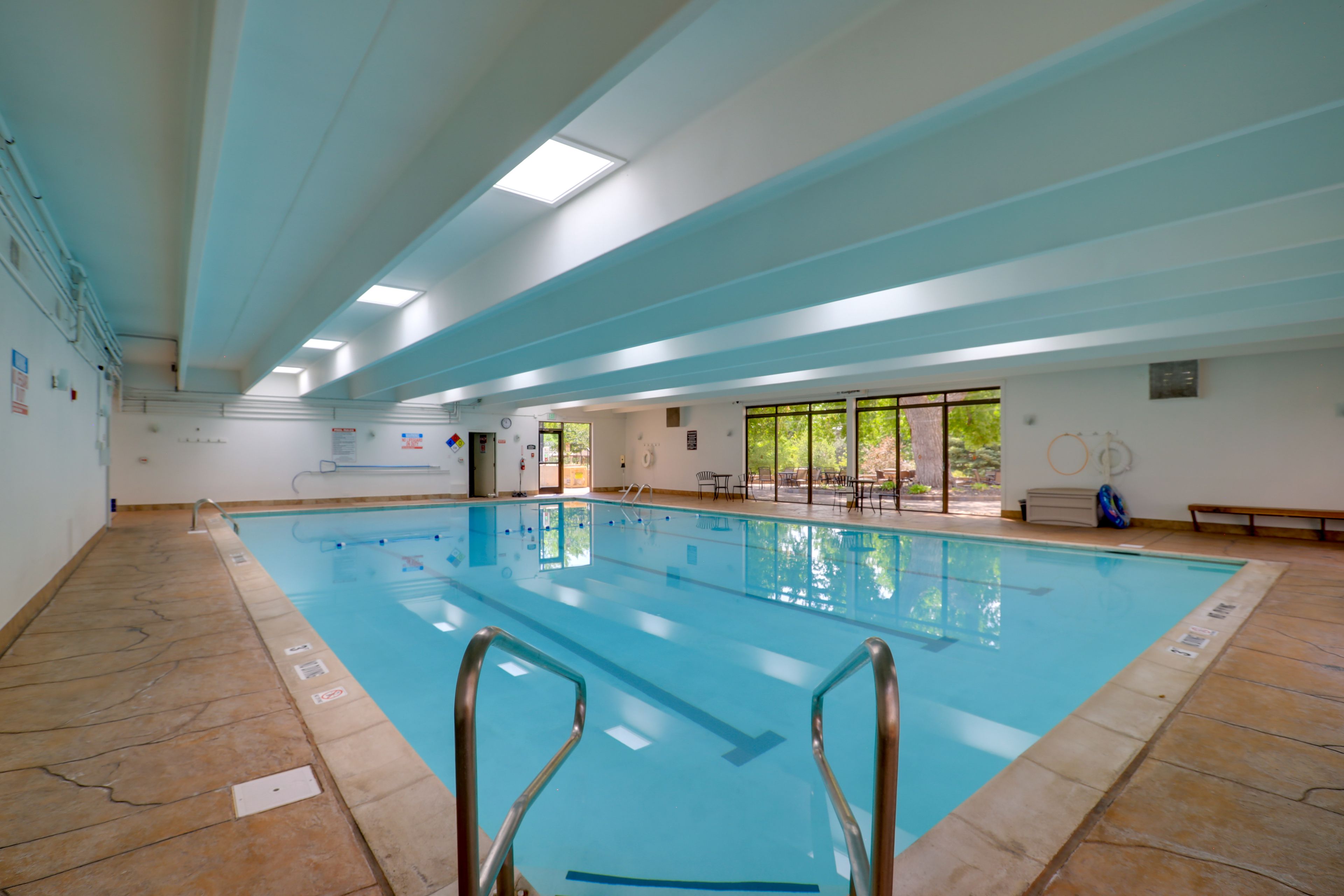 Community Amenities | Indoor Pool & Hot Tub