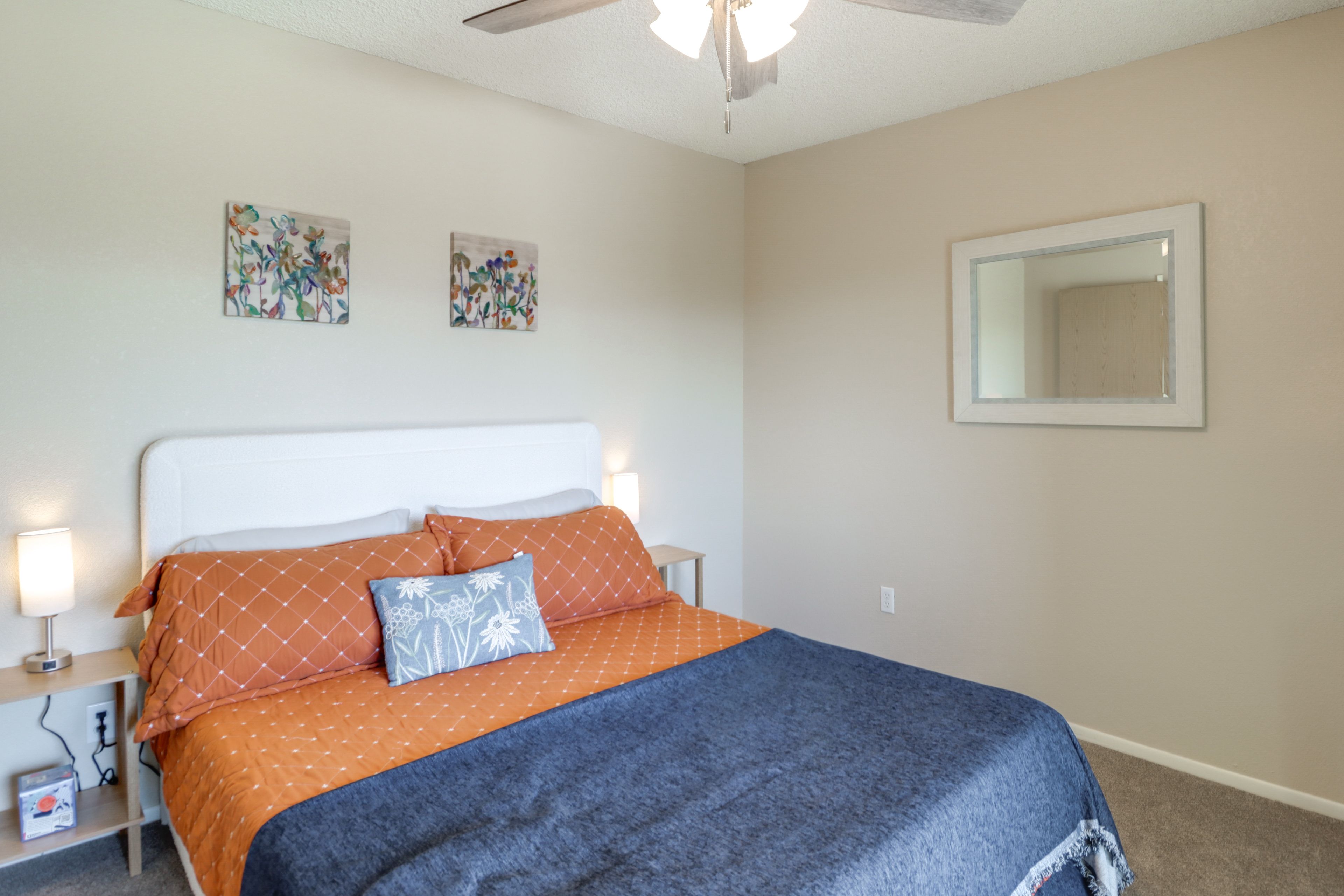 Bedroom 2 | Queen Bed | Walk-In Closet