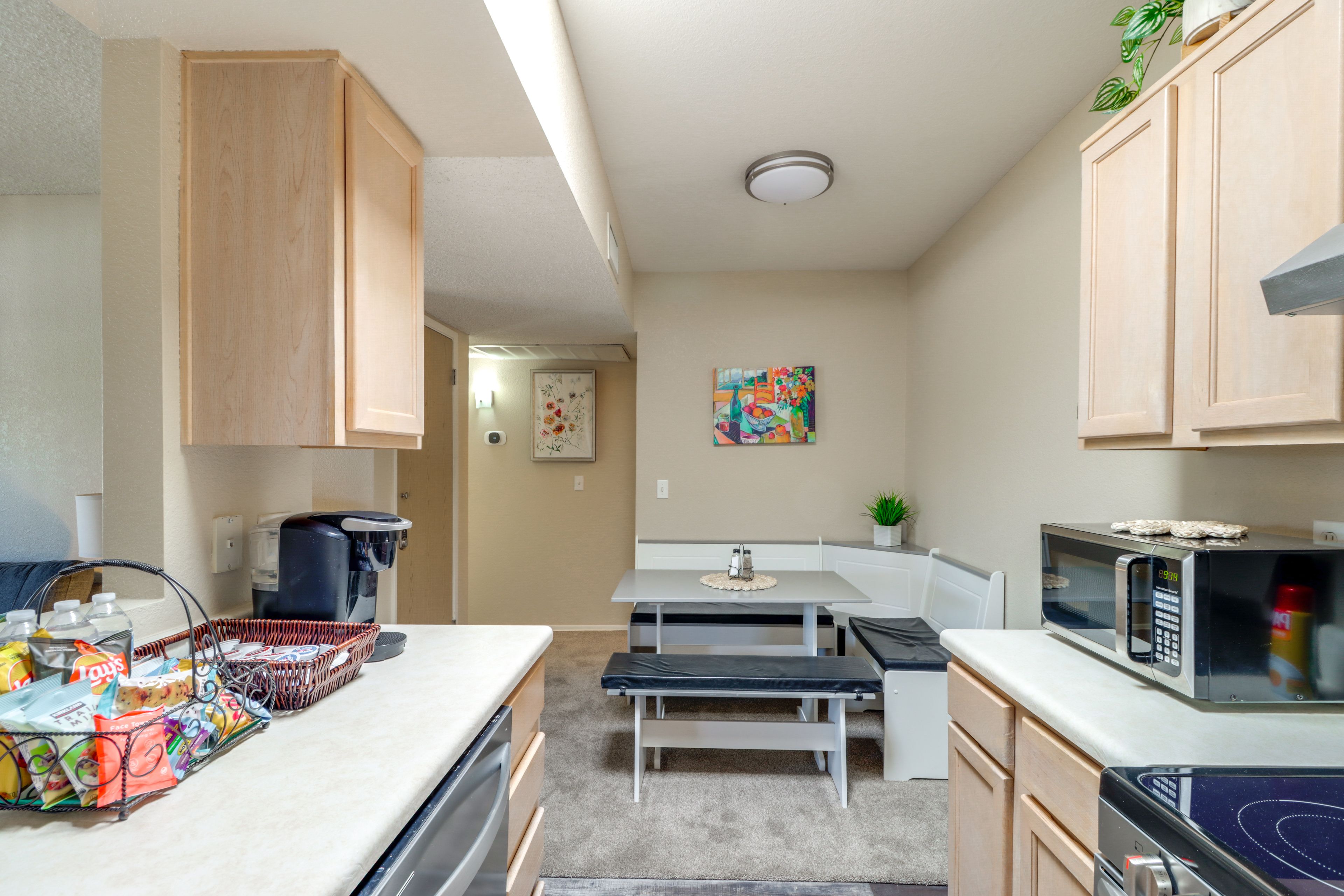 Kitchen & Dining Area | Single-Story Unit