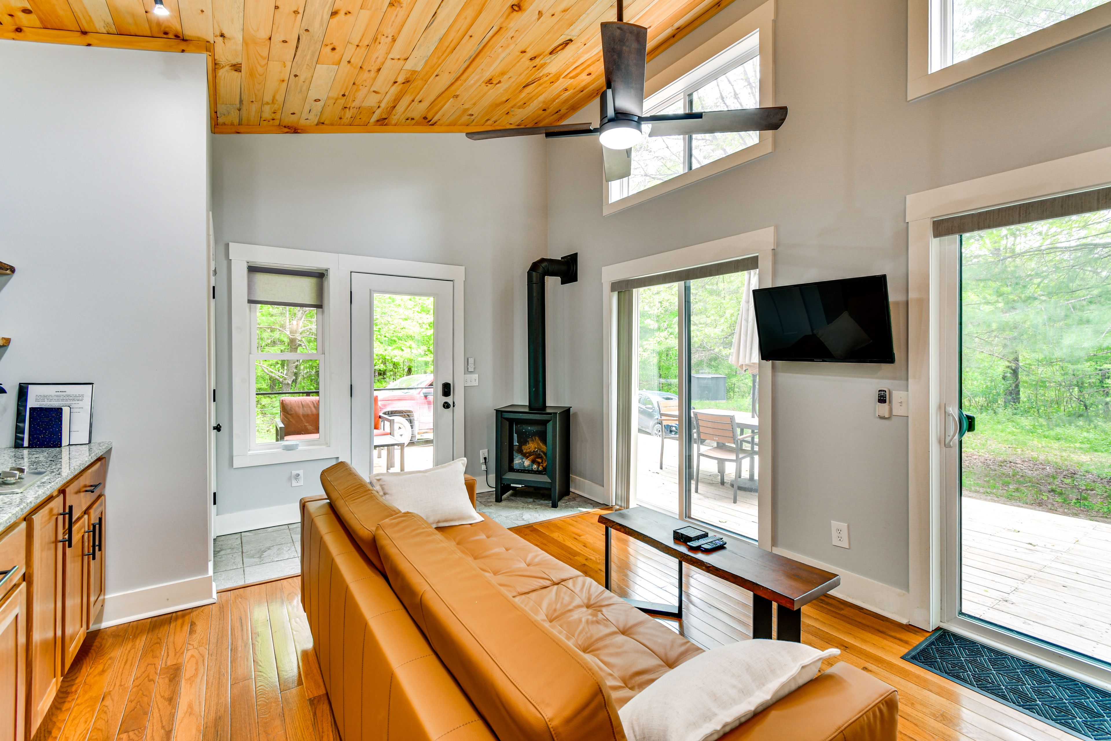 Wooded Comfort Cabin Living Room | Sleeper Sofa
