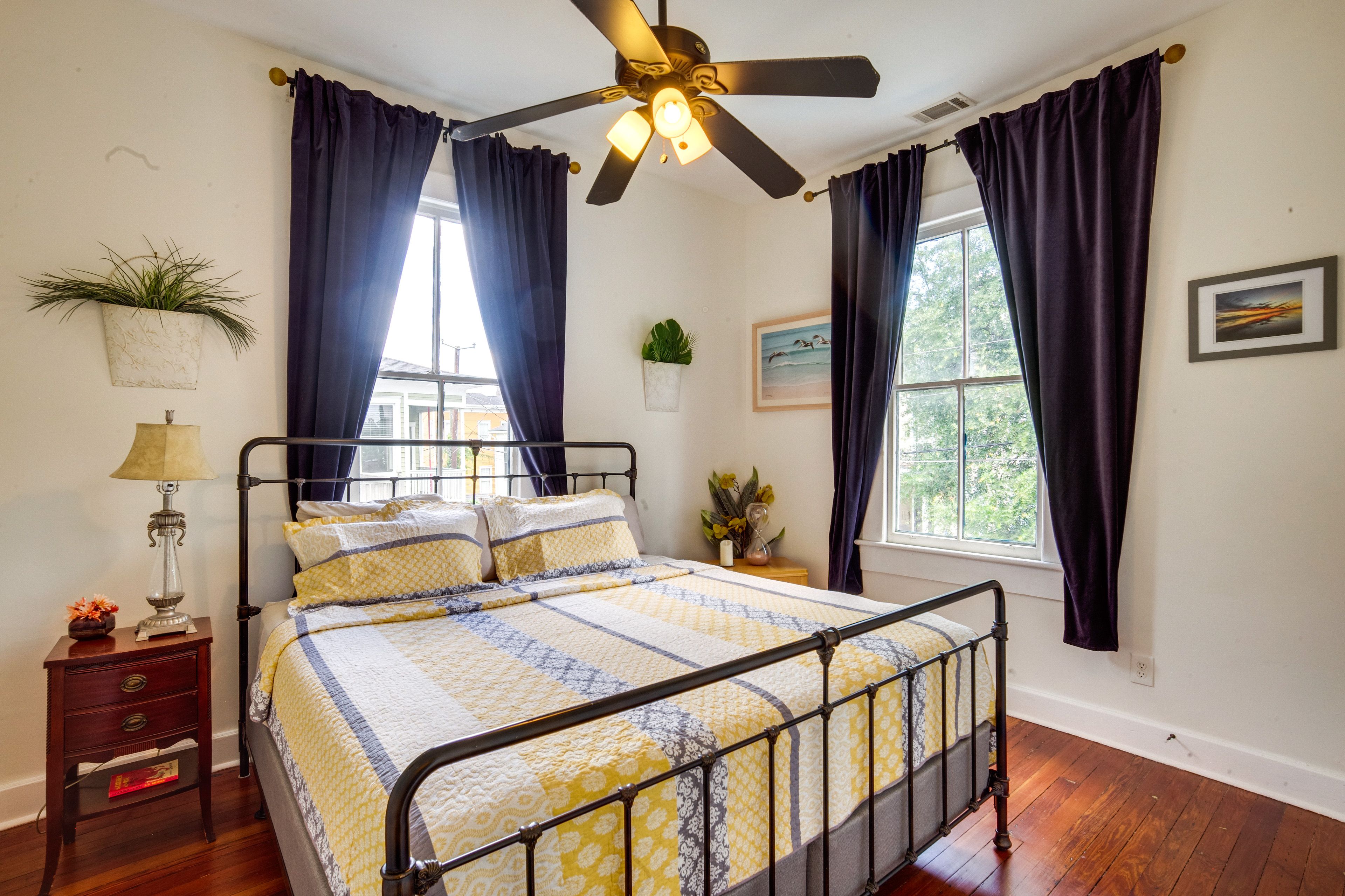 Bedroom 2 | King Bed