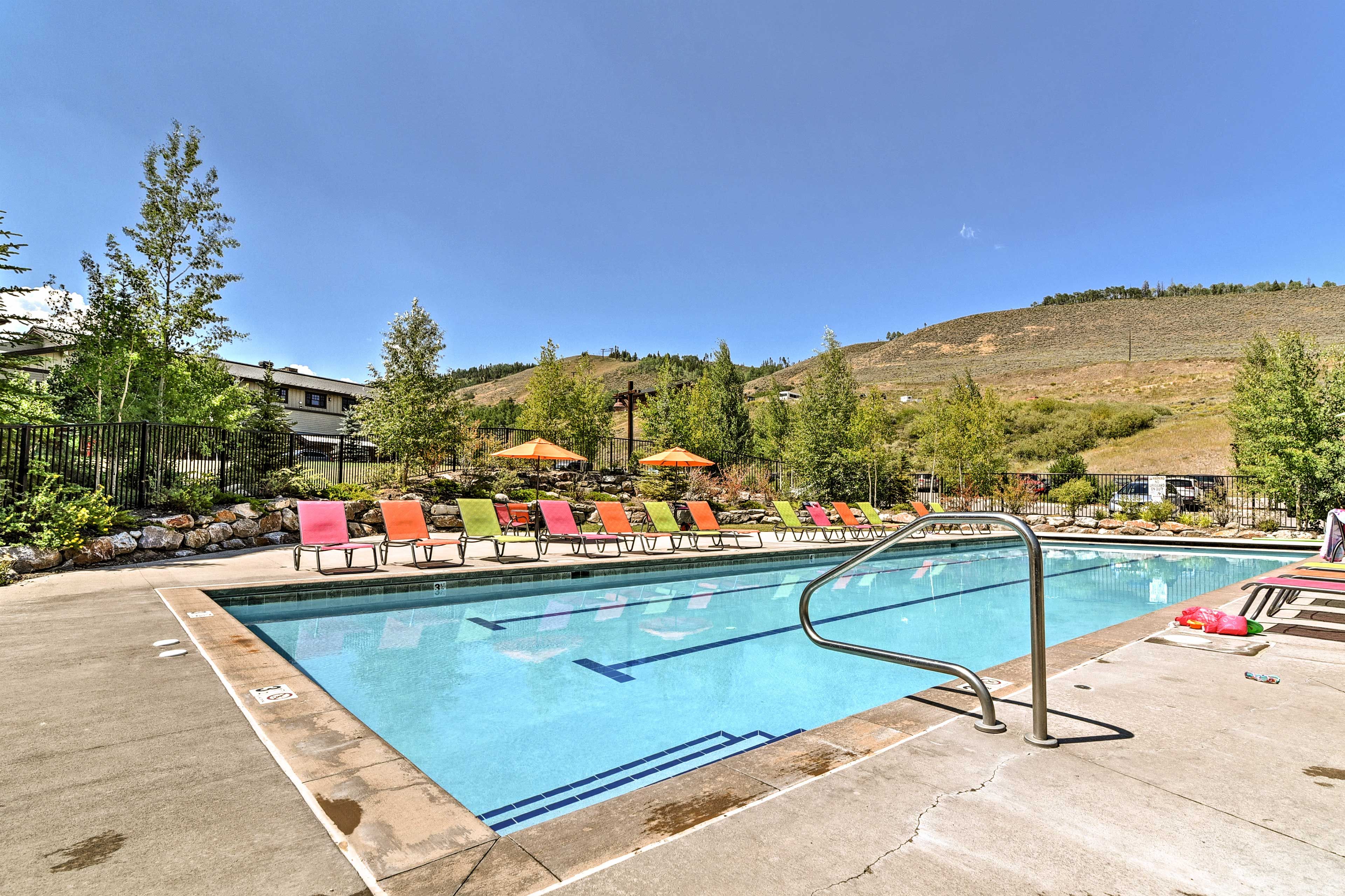 Aspen Meadows | Community Pool