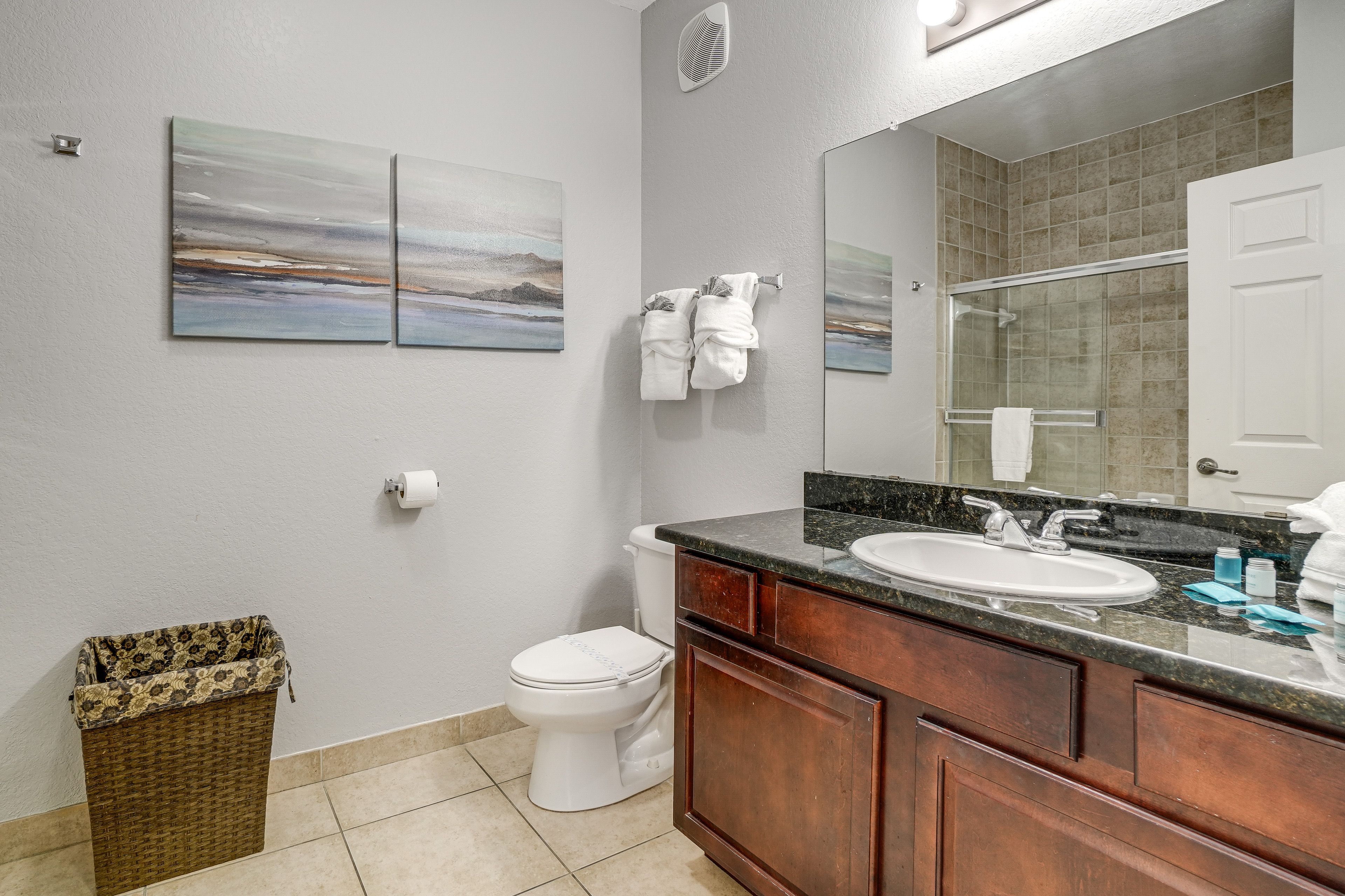 Full Bathroom
