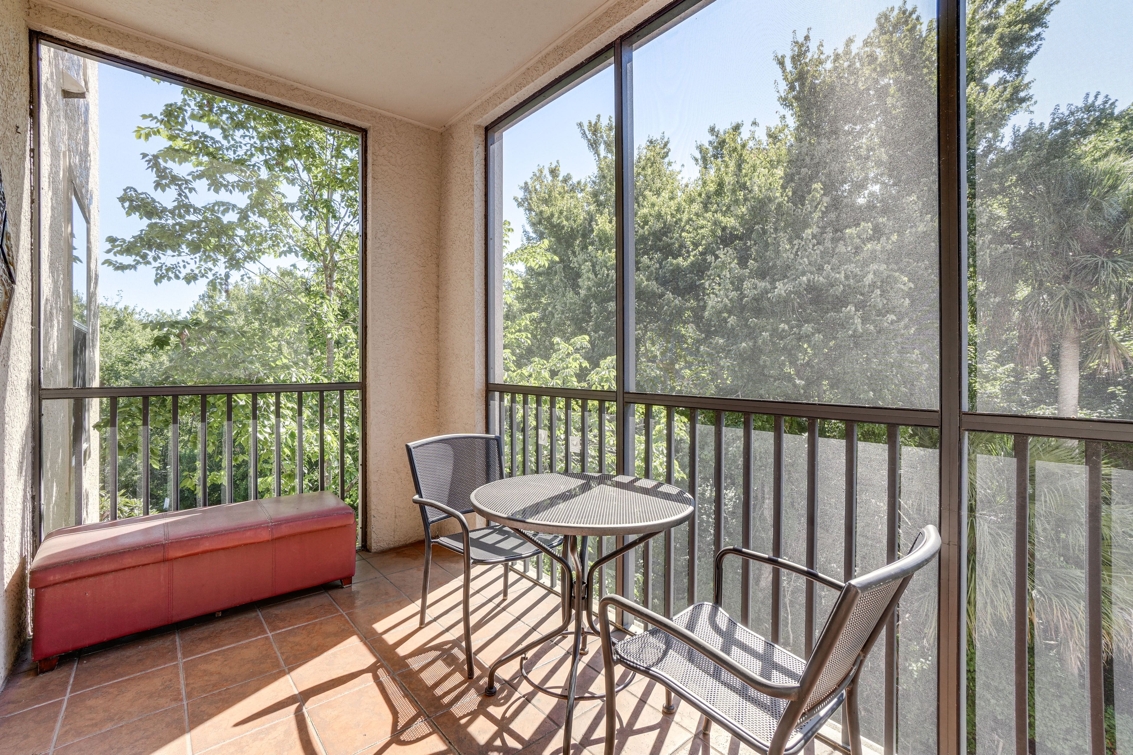 Private Lanai